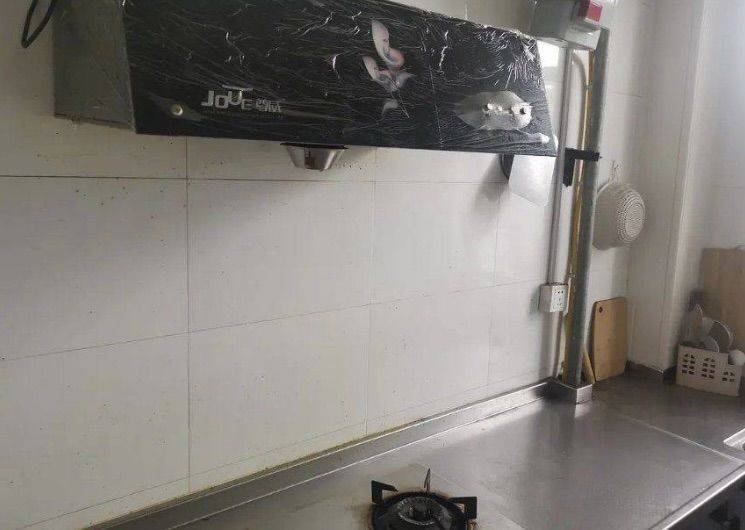 Shanghai-Baoshan-Cozy Home,Clean&Comfy,Hustle & Bustle,“Friends”