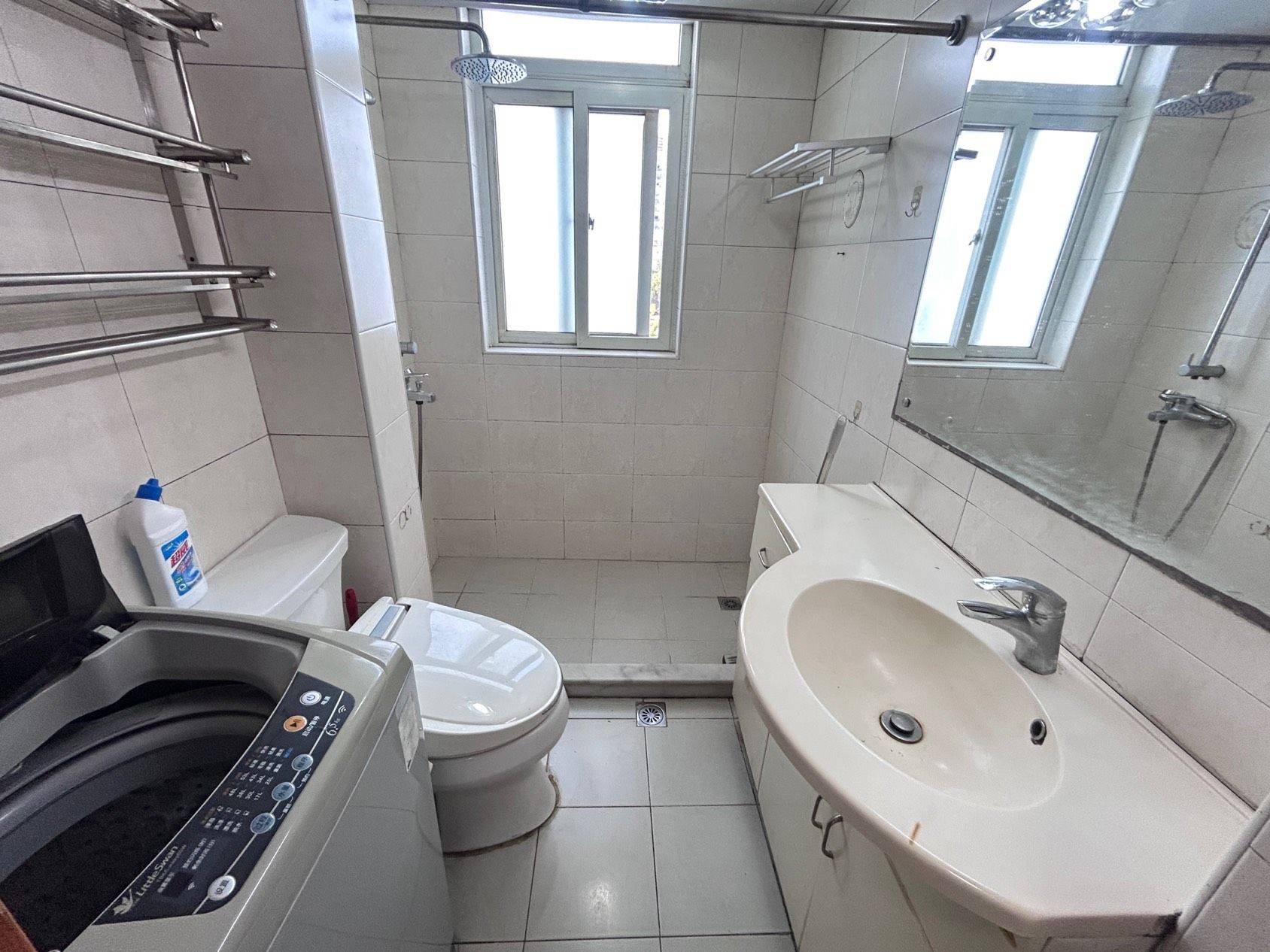 Shanghai-Pudong-Cozy Home,Clean&Comfy,No Gender Limit
