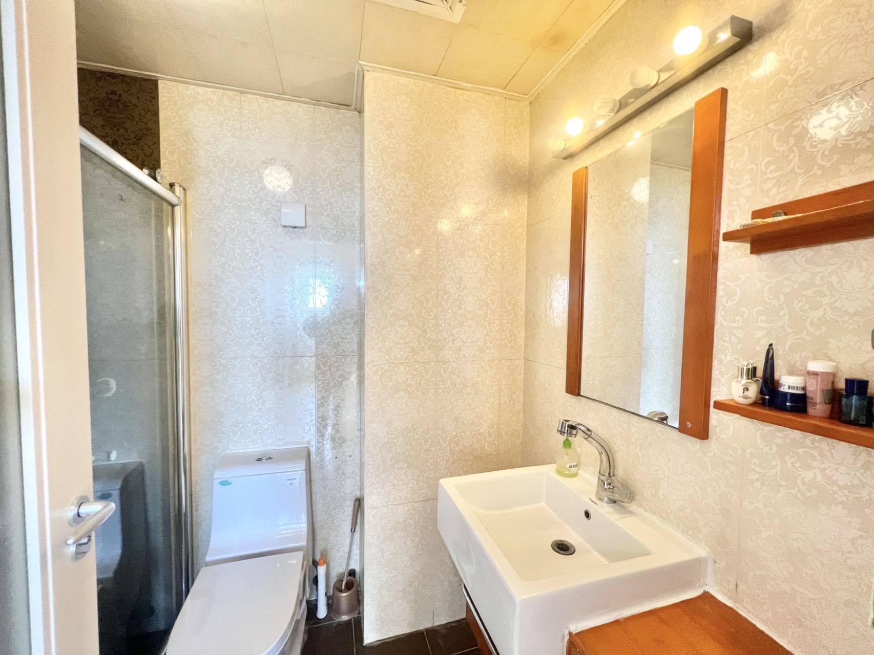 Beijing-Chaoyang-Cozy Home,Clean&Comfy,No Gender Limit,Hustle & Bustle,“Friends”,Chilled,LGBTQ Friendly,Pet Friendly