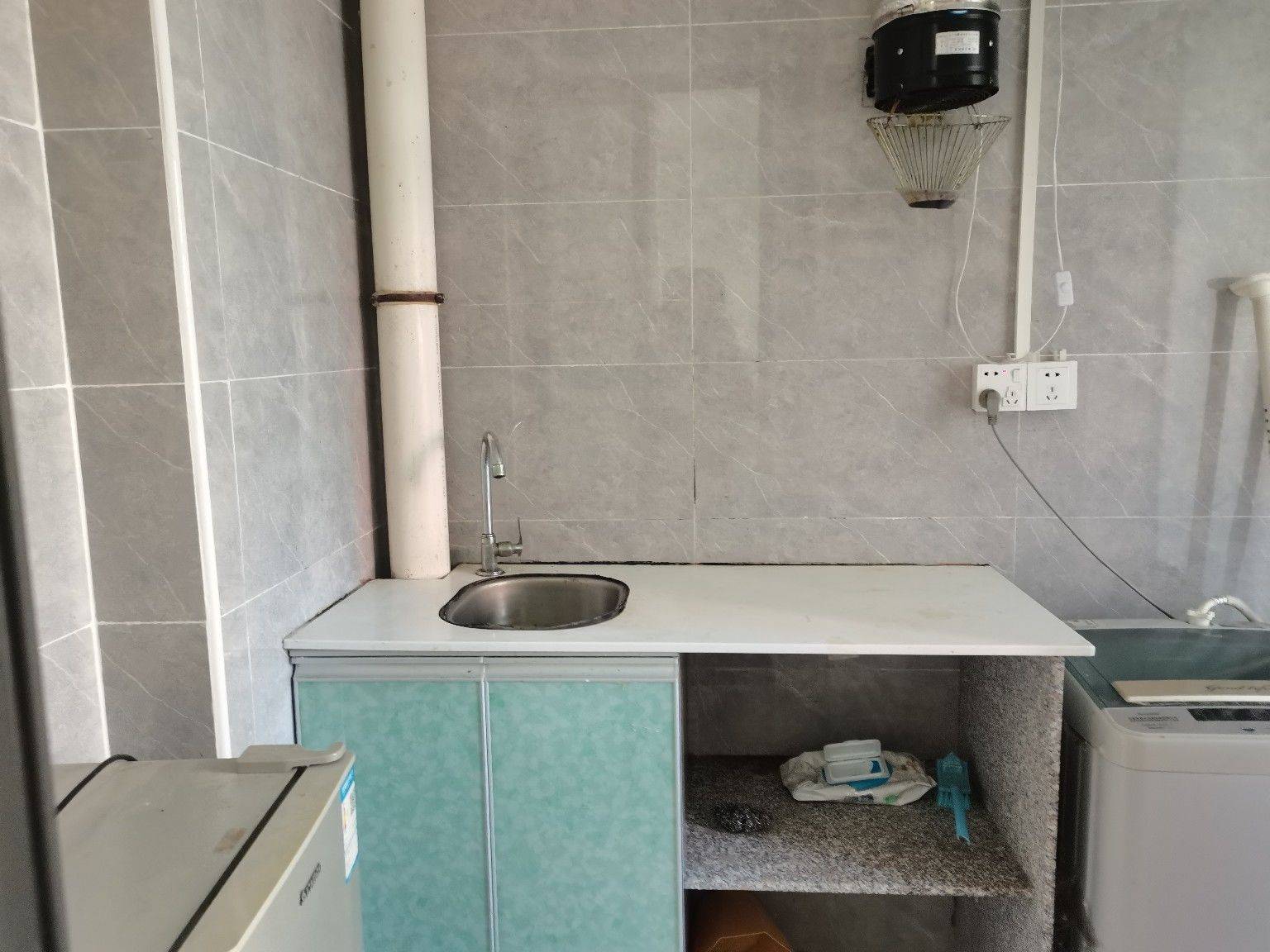 Shenzhen-Nanshan-No Gender Limit,Pet Friendly