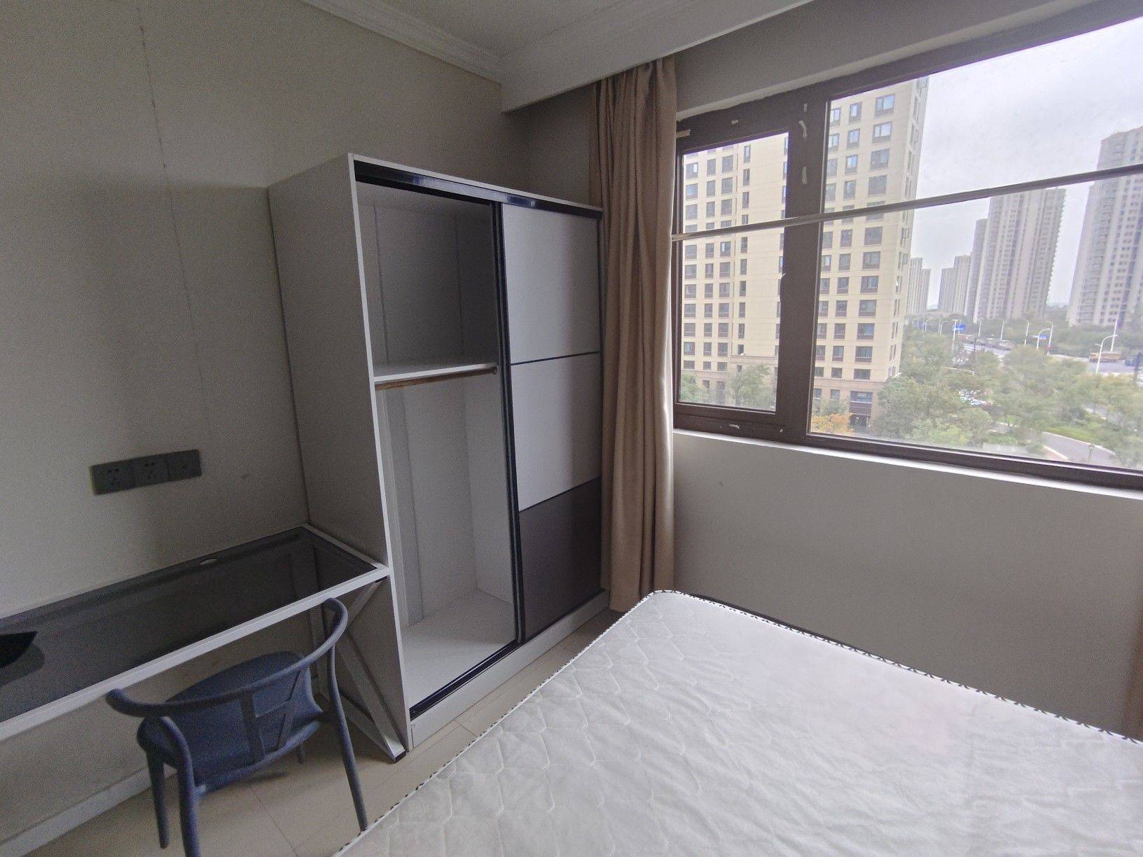Hangzhou-Binjiang-Cozy Home,Clean&Comfy,No Gender Limit,Hustle & Bustle,“Friends”,Chilled,LGBTQ Friendly