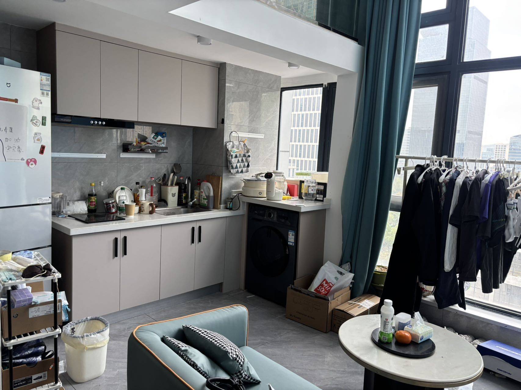 Wuhan-Hongshan-Cozy Home,Clean&Comfy,No Gender Limit,Hustle & Bustle,Chilled