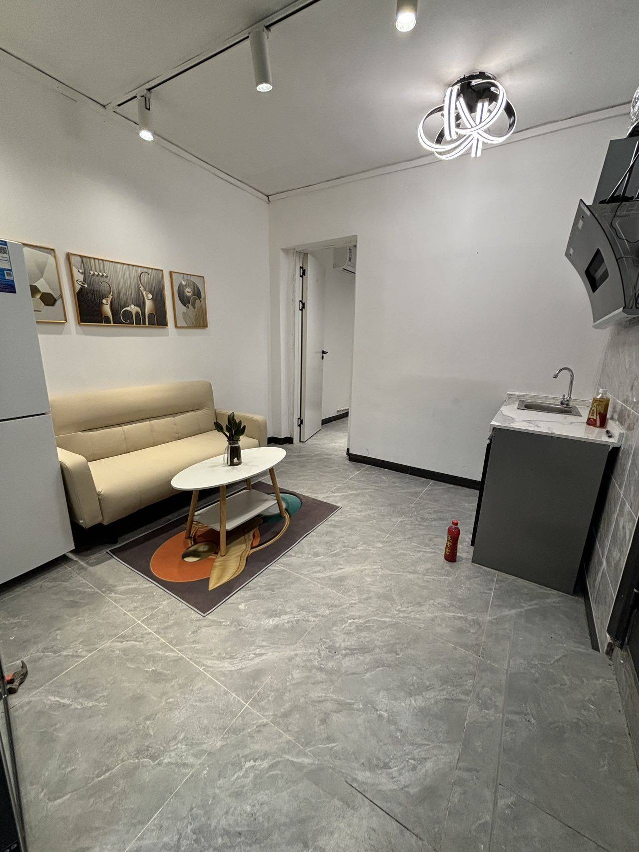 Shenzhen-Nanshan-Cozy Home,Clean&Comfy,No Gender Limit,Hustle & Bustle,“Friends”,LGBTQ Friendly,Pet Friendly