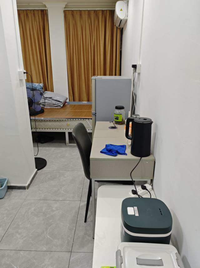 Shenzhen-Longgang-Cozy Home,Clean&Comfy,No Gender Limit,Hustle & Bustle,“Friends”,Chilled