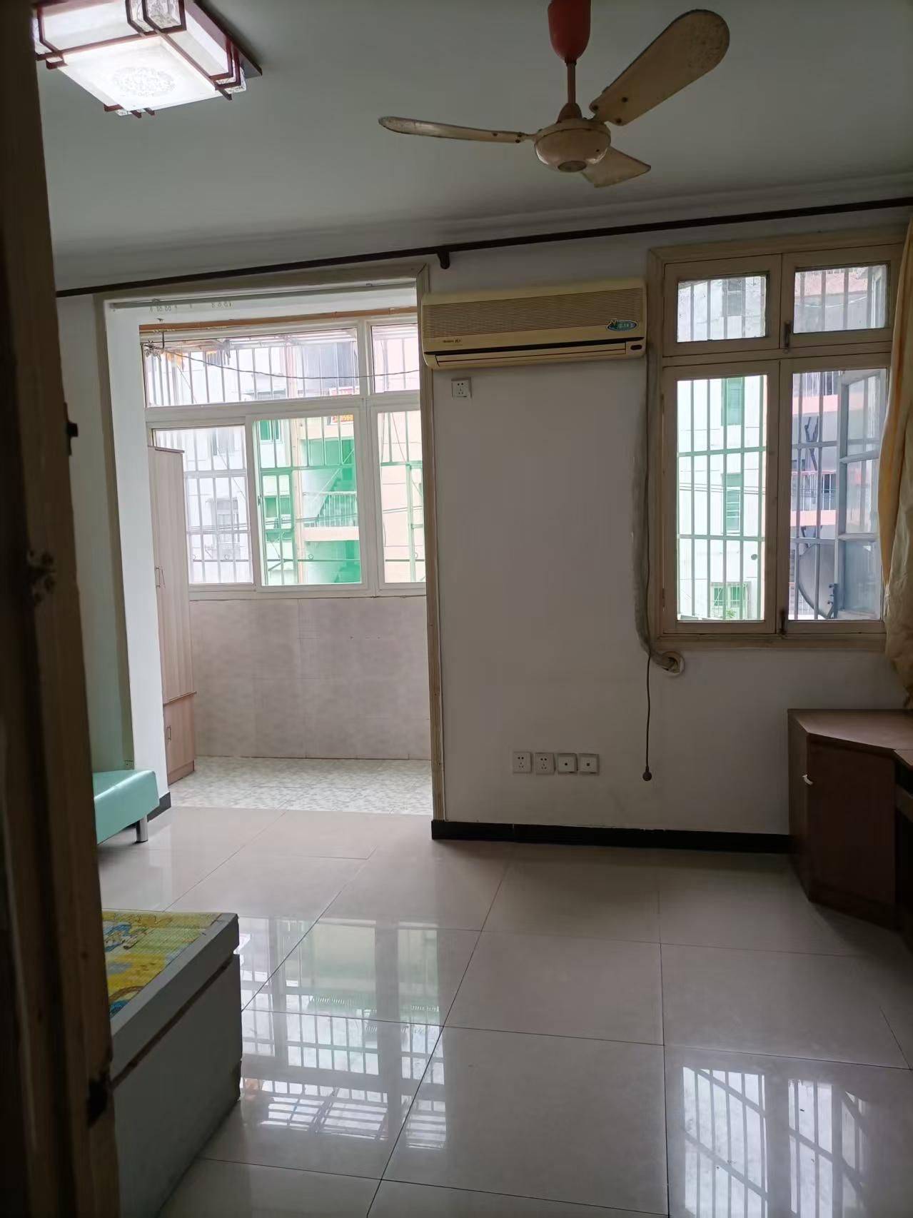 Hefei-Yaohai-Cozy Home,Clean&Comfy,Hustle & Bustle,“Friends”,Chilled