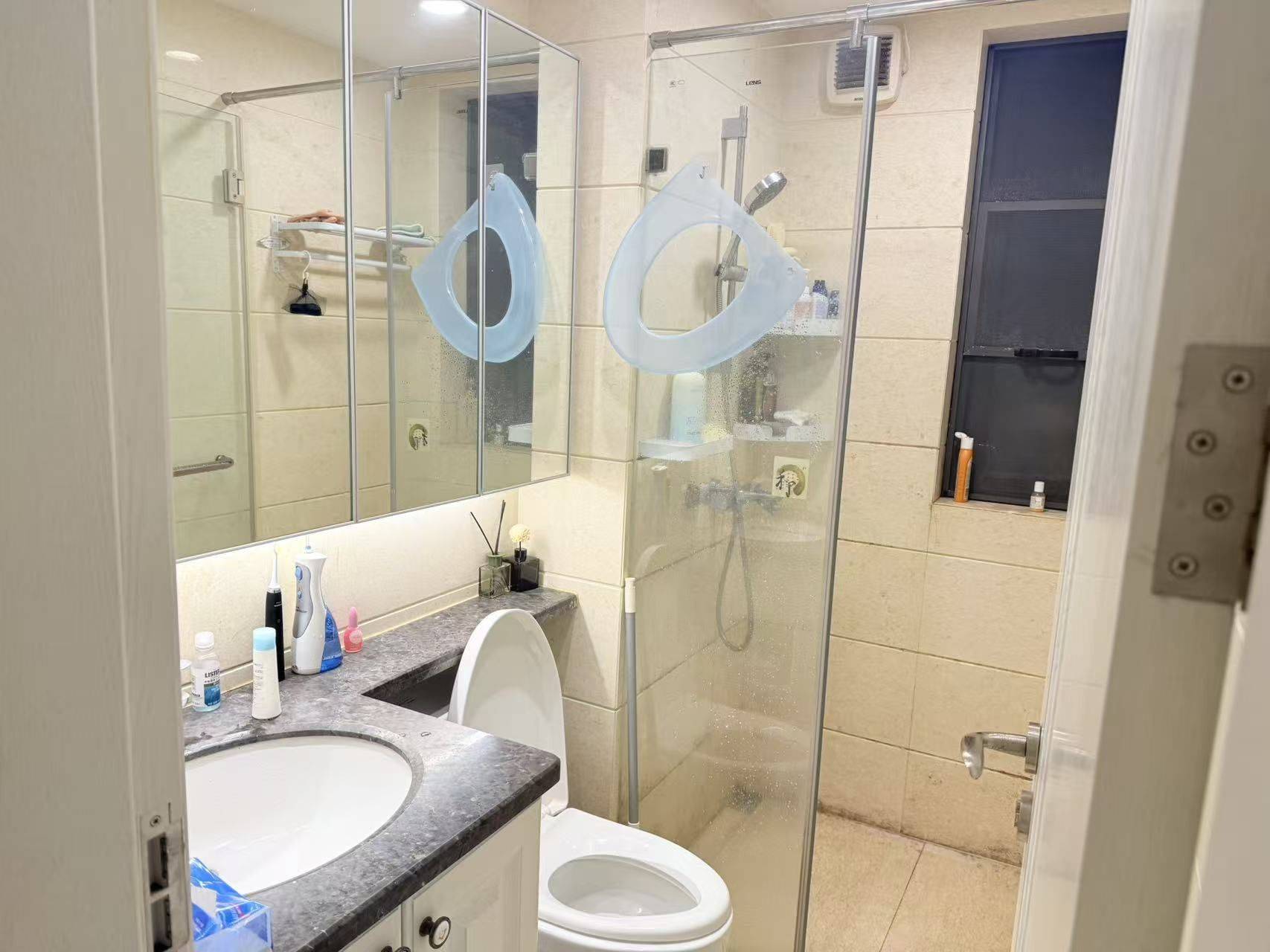 Shenzhen-Longhua-Cozy Home,Clean&Comfy,No Gender Limit