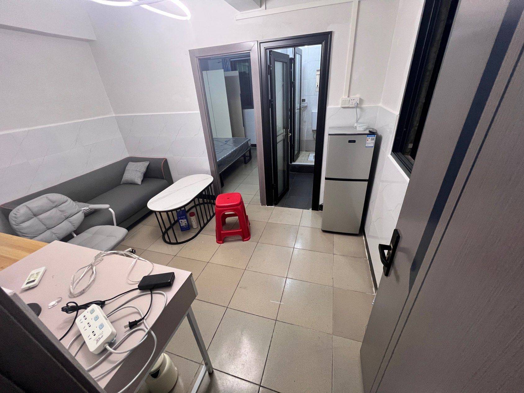 Shenzhen-Longhua-Cozy Home,Clean&Comfy,No Gender Limit,Hustle & Bustle,Pet Friendly