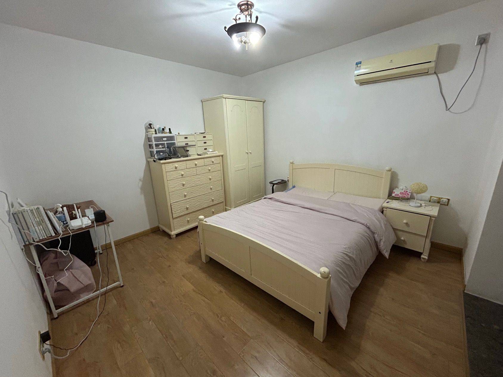 Shanghai-Pudong-Cozy Home,Clean&Comfy,No Gender Limit,Hustle & Bustle