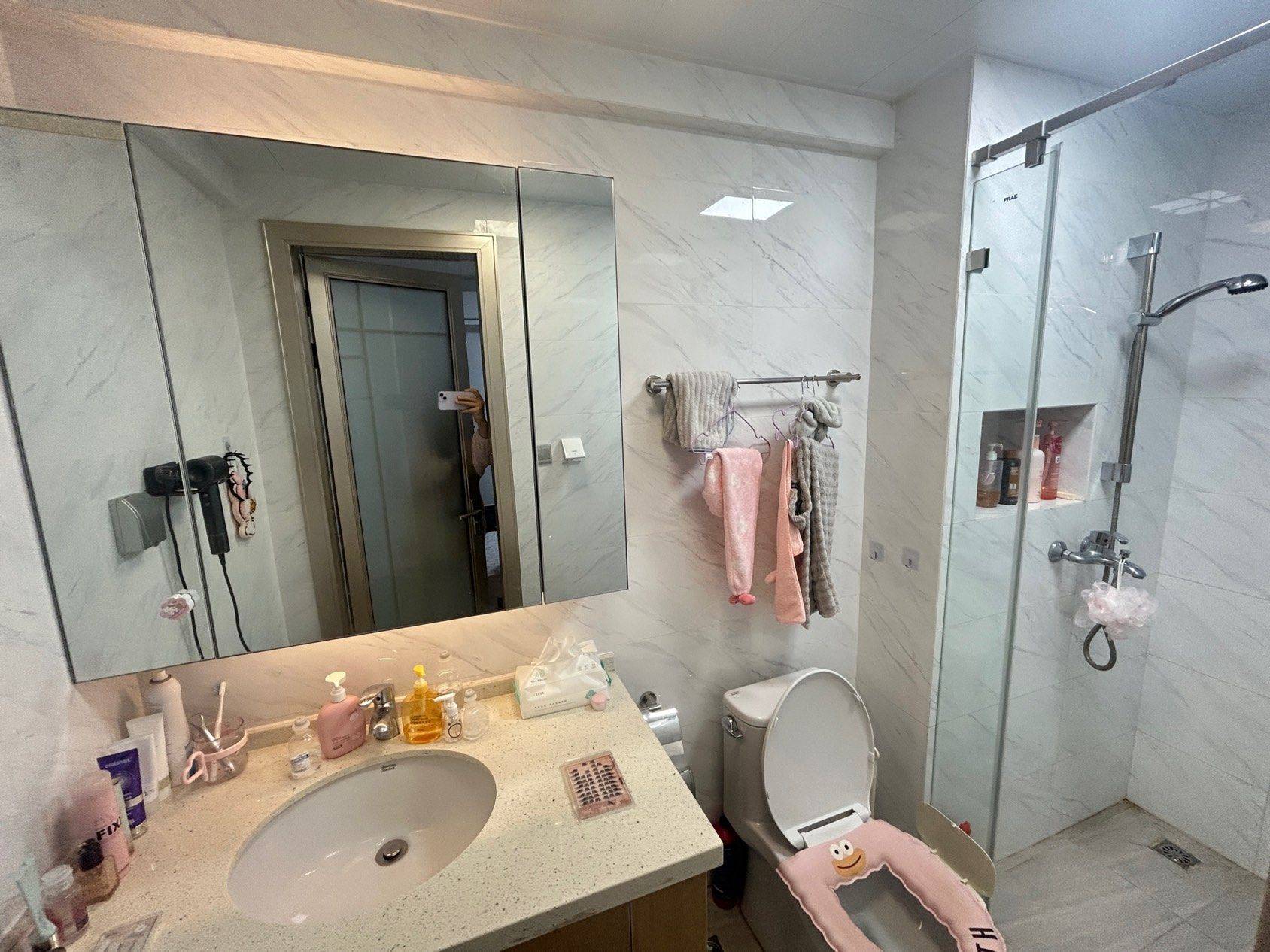 Xi'An-Changan-Cozy Home,Clean&Comfy,No Gender Limit,Hustle & Bustle,“Friends”,Chilled,LGBTQ Friendly