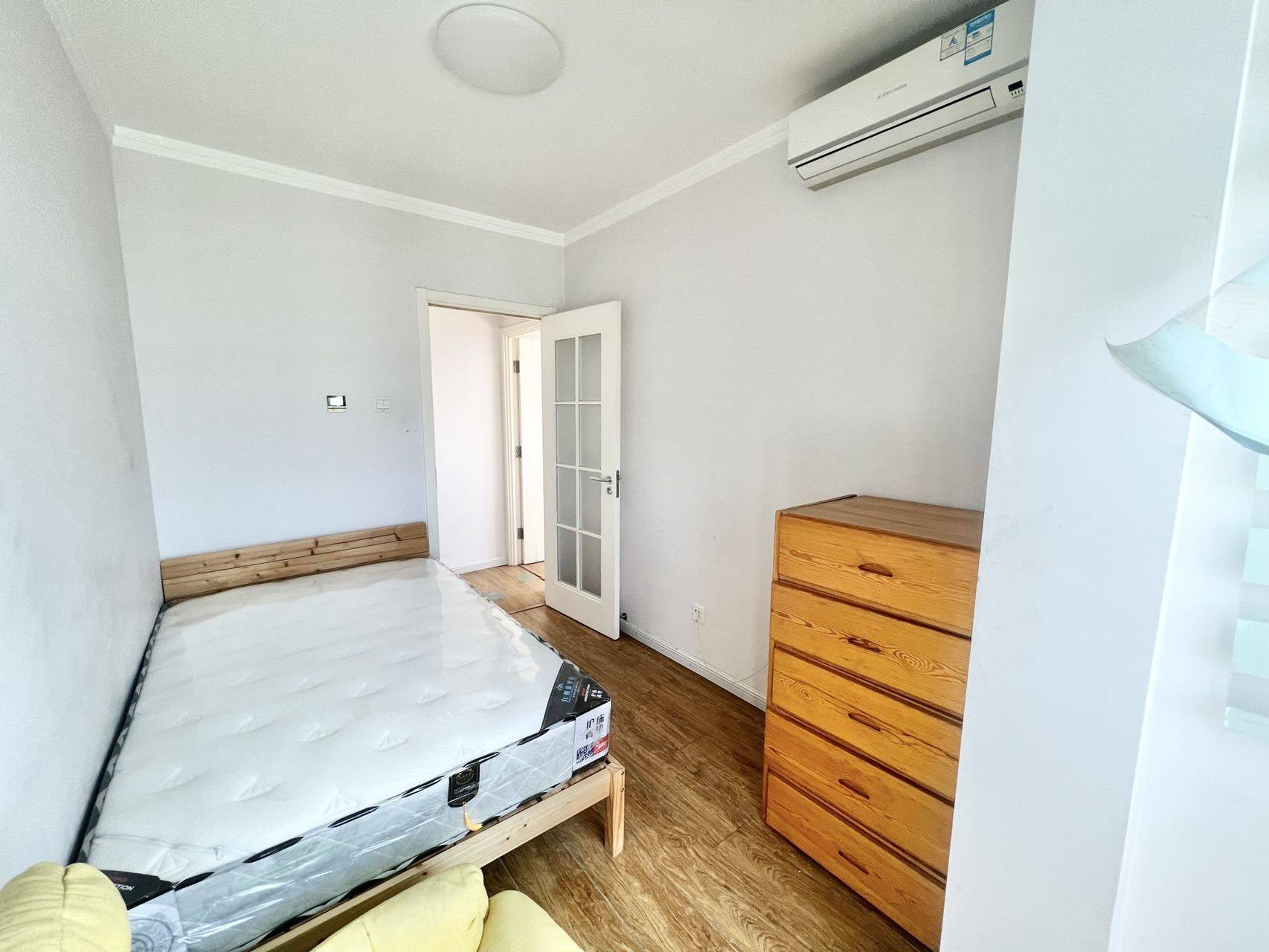 Beijing-Chaoyang-Cozy Home,Clean&Comfy,No Gender Limit,Hustle & Bustle,“Friends”,Chilled,LGBTQ Friendly,Pet Friendly