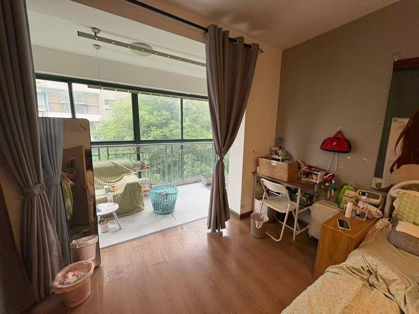 成都-武侯-花大花园,成都租房,红牌楼,寵物友好,LGBTQ友好,溫馨小窩,乾淨治愈,不限性別,市井煙火氣,老友記,慢時光