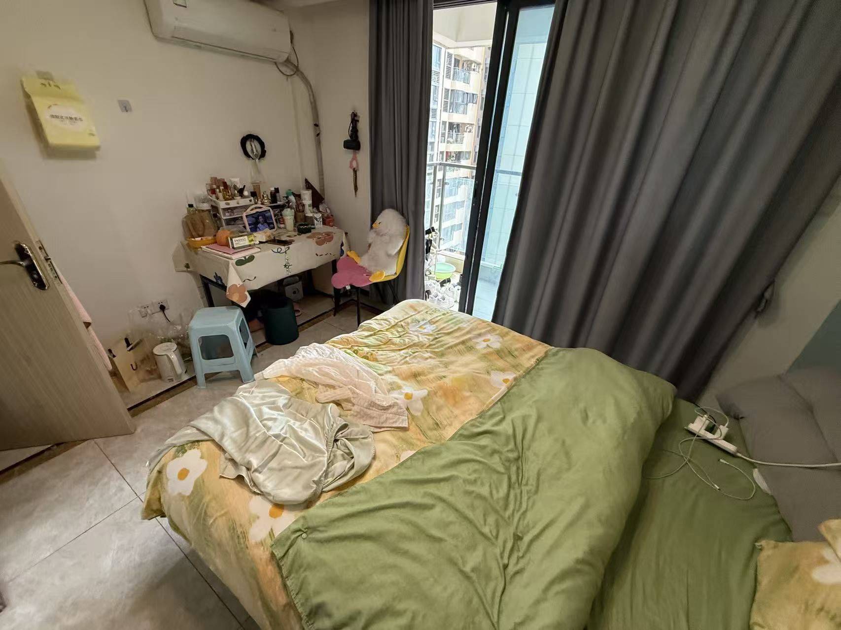 Chengdu-Chenghua-Cozy Home,Clean&Comfy,No Gender Limit,Hustle & Bustle,“Friends”,Chilled,LGBTQ Friendly,Pet Friendly