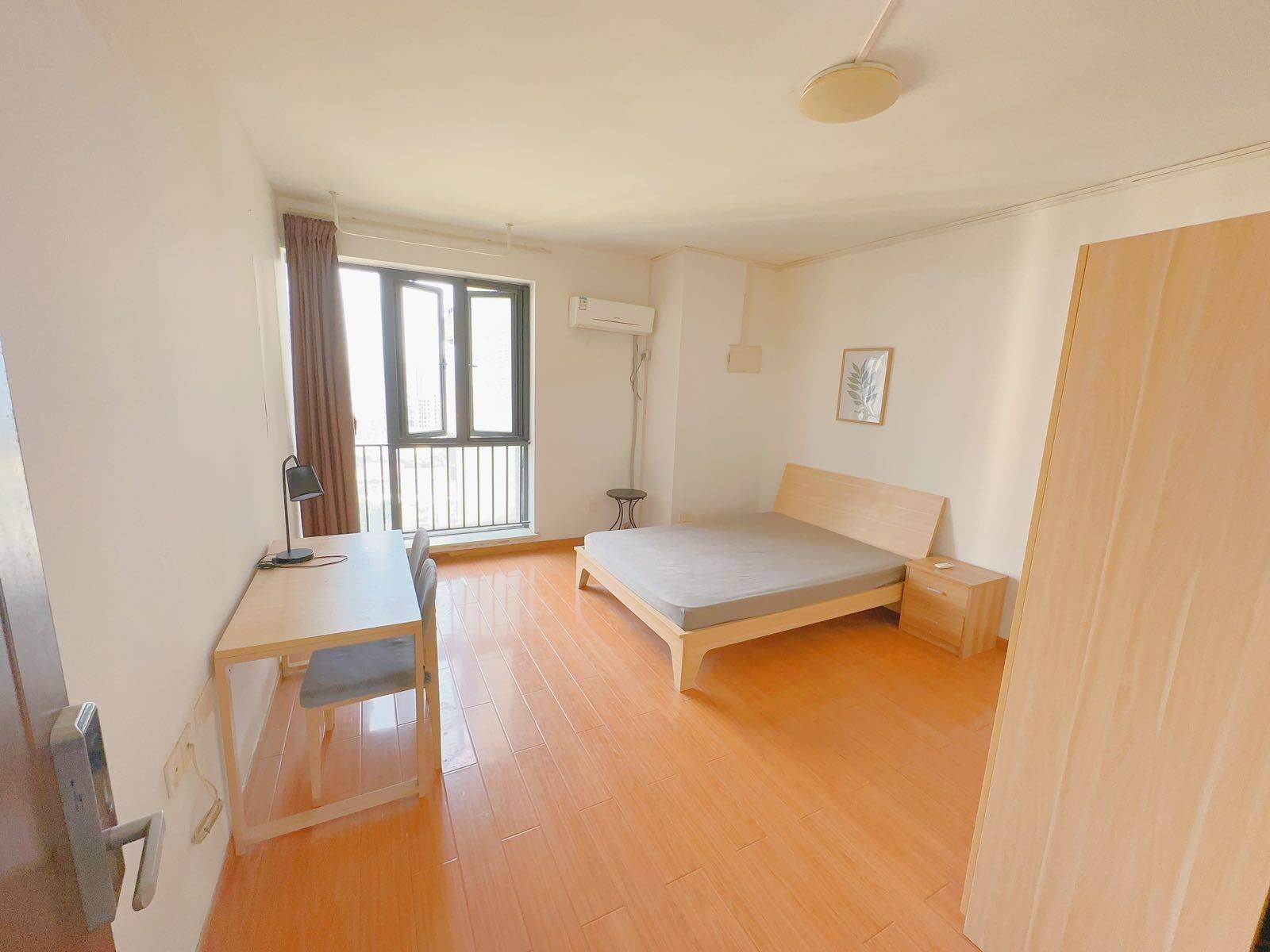 Wuhan-Wuchang-Cozy Home,Clean&Comfy,No Gender Limit,Hustle & Bustle