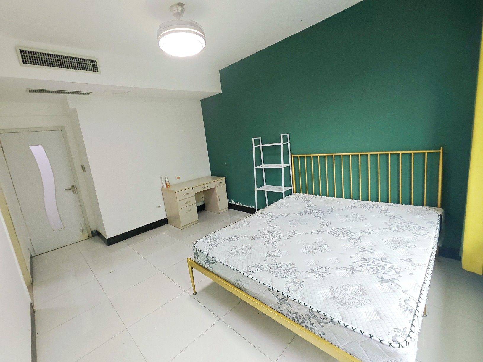 Zhengzhou-Guancheng-Cozy Home,Clean&Comfy,No Gender Limit,Hustle & Bustle,“Friends”,Chilled,LGBTQ Friendly,Pet Friendly