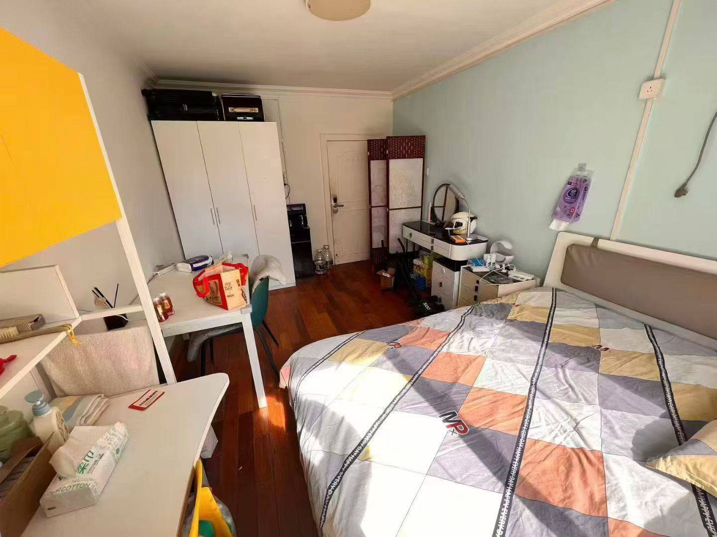 Beijing-Shijingshan-Cozy Home,Clean&Comfy,No Gender Limit,Hustle & Bustle,“Friends”,Chilled,LGBTQ Friendly,Pet Friendly