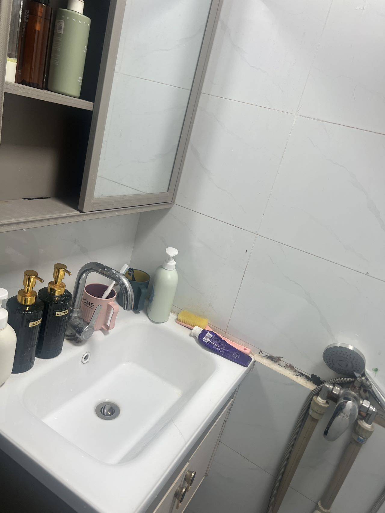 Kunming-Guandu-Cozy Home,Clean&Comfy,No Gender Limit,Hustle & Bustle,“Friends”,Chilled,LGBTQ Friendly,Pet Friendly