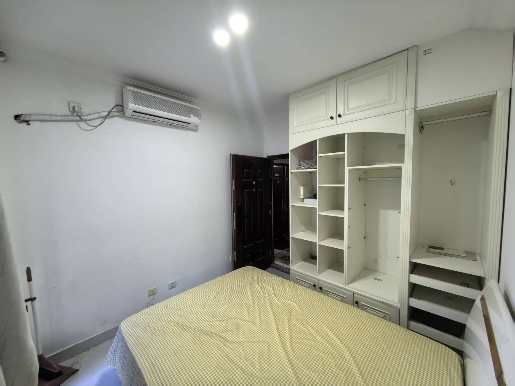 Chengdu-Wuhou-双楠医院,红牌楼广场,红星美凯龙,地铁交通枢纽,太平园地铁站