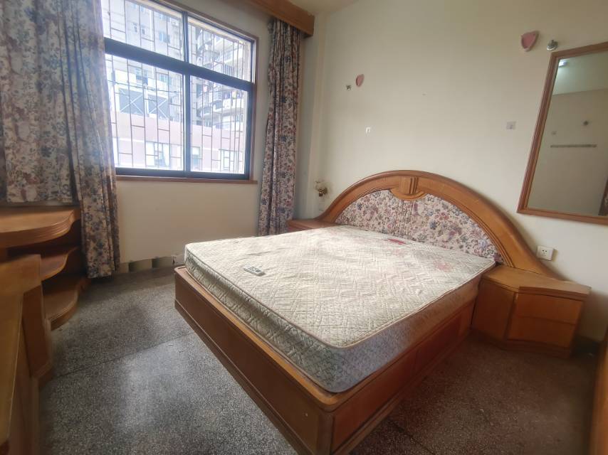 Zhuhai-Xiangzhou-Cozy Home,Clean&Comfy,Hustle & Bustle,“Friends”,Chilled