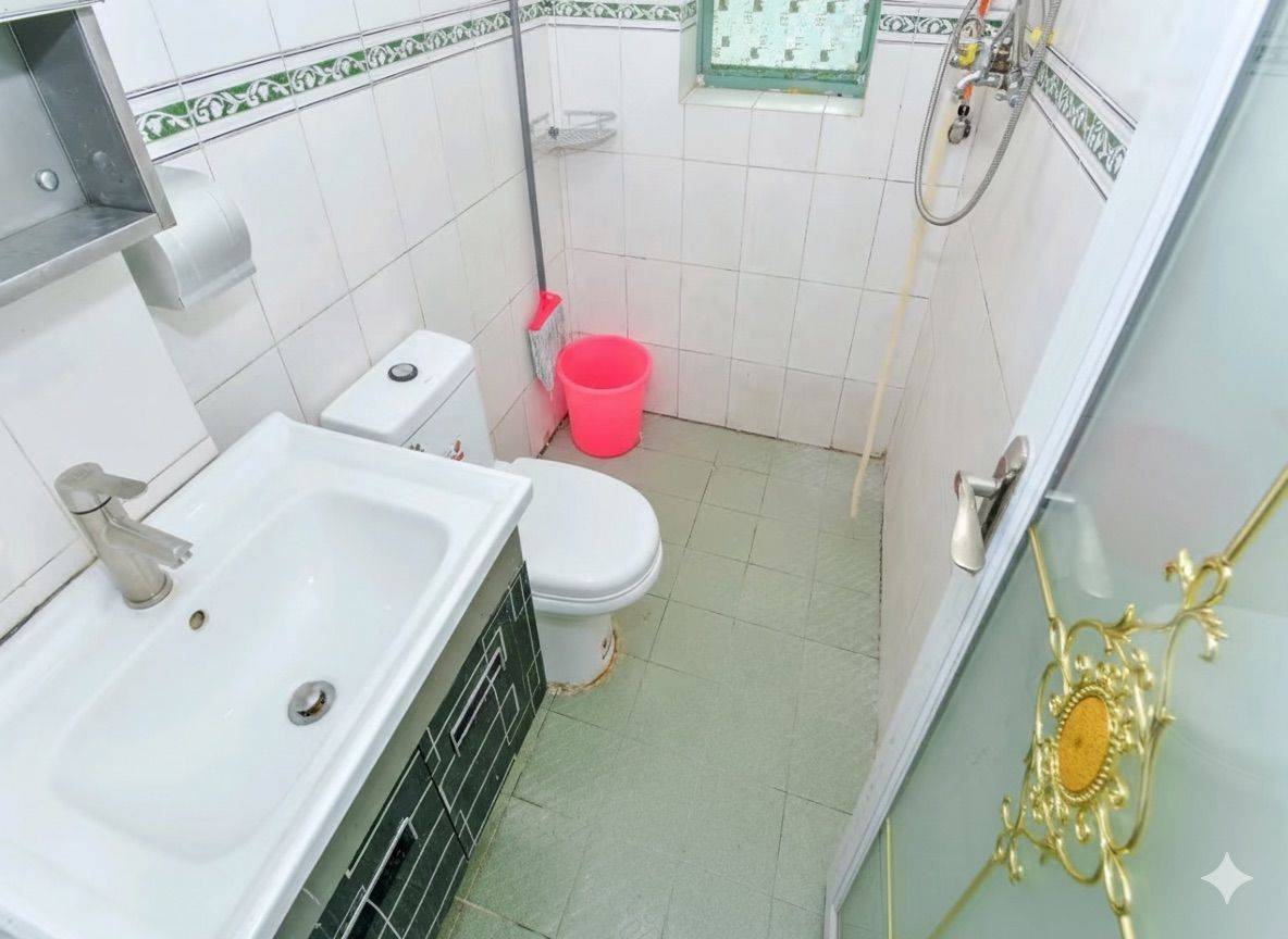 Shenzhen-Futian-Cozy Home,No Gender Limit,Hustle & Bustle