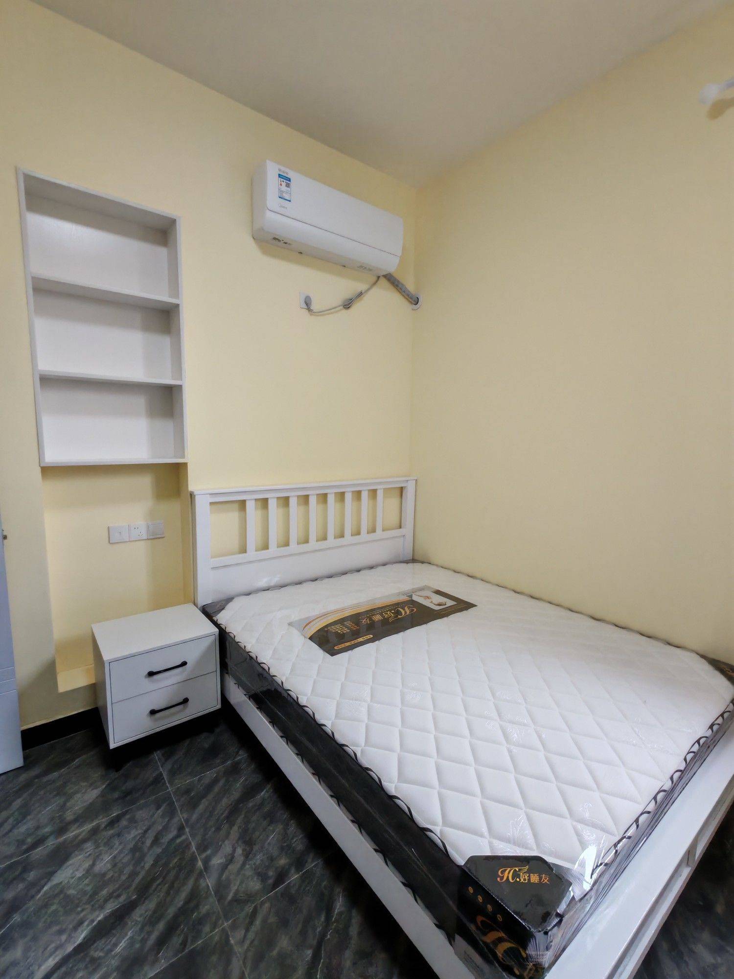 Shanghai-Pudong-Cozy Home,Clean&Comfy,No Gender Limit,Hustle & Bustle,“Friends”,Chilled