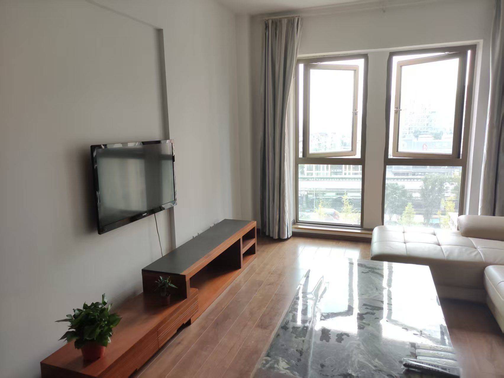 Chengdu-Shuangliu-Clean&Comfy,Hustle & Bustle