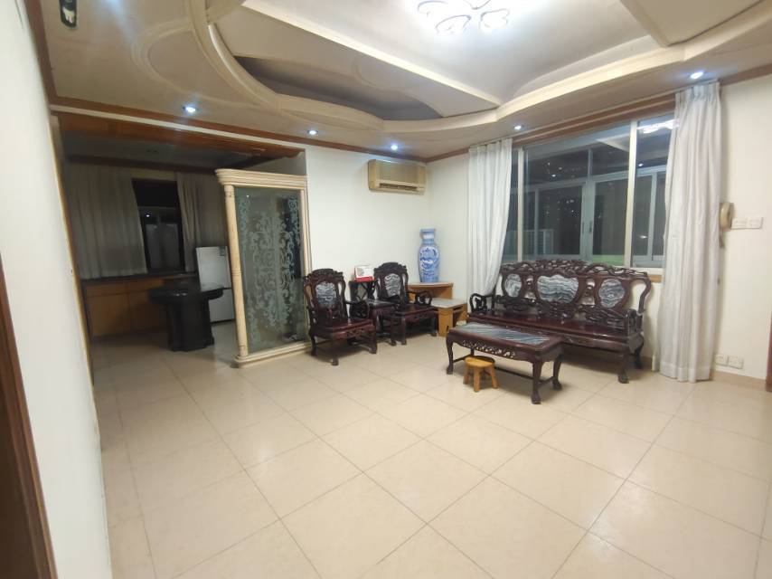 Zhuhai-Xiangzhou-Cozy Home,Clean&Comfy,Hustle & Bustle,“Friends”,Chilled