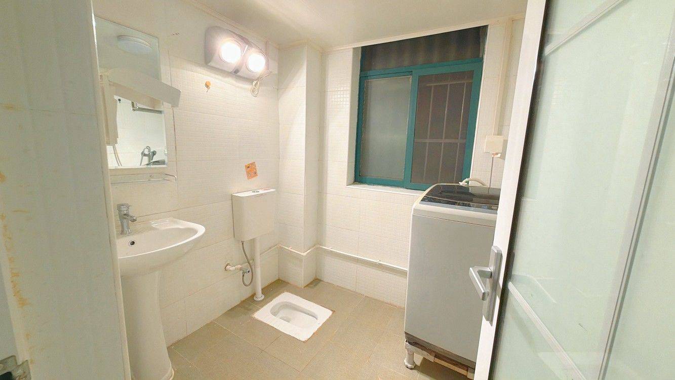 Wuhan-Wuchang-Cozy Home,Clean&Comfy,No Gender Limit,Hustle & Bustle