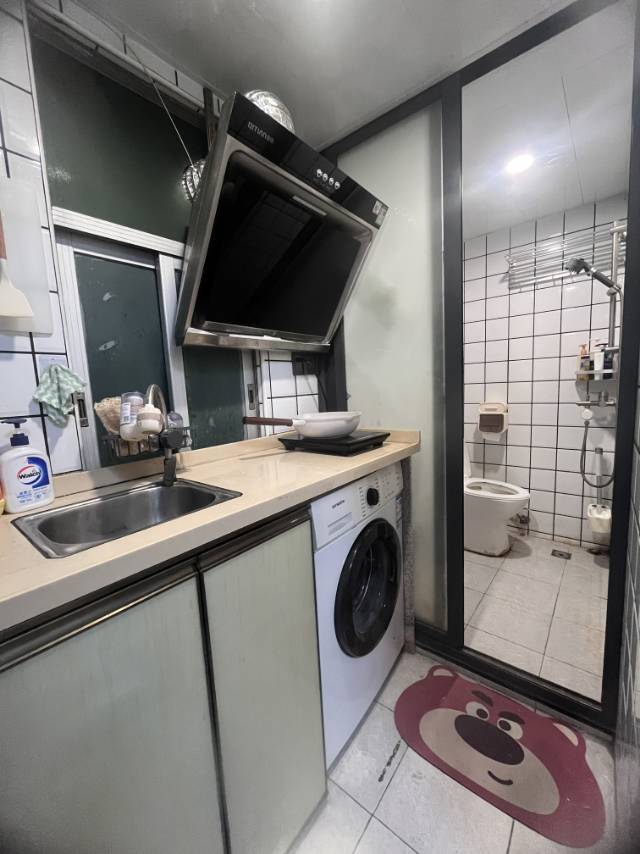 Shenzhen-BaoAn-Cozy Home,Clean&Comfy,No Gender Limit,Pet Friendly