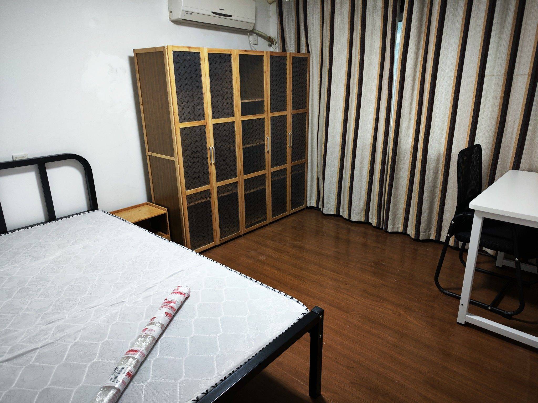 Nanjing-Jiangning-Cozy Home,Clean&Comfy,No Gender Limit,Hustle & Bustle,“Friends”,Chilled,Pet Friendly