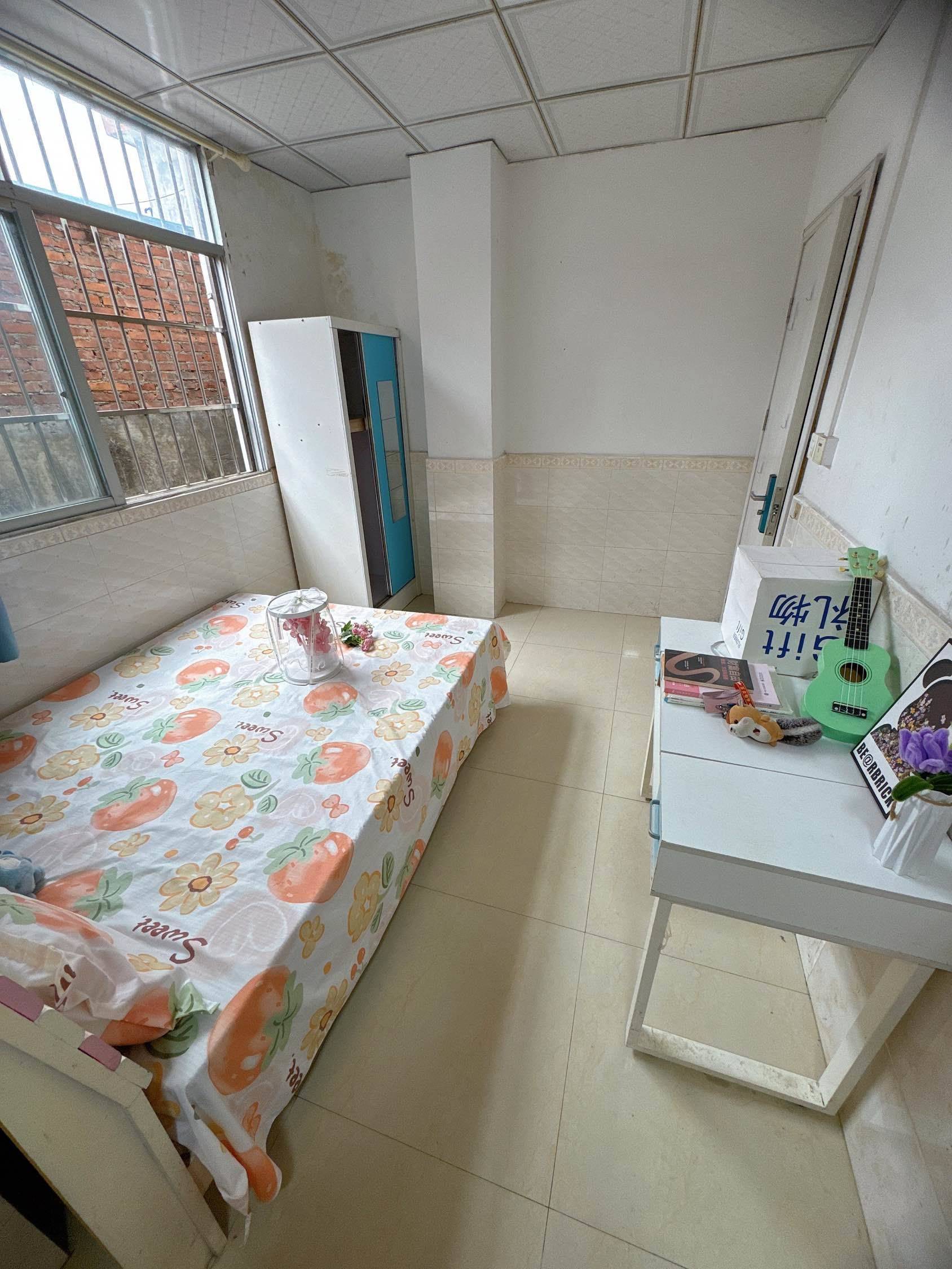 Guangzhou-Tianhe-Clean&Comfy,No Gender Limit