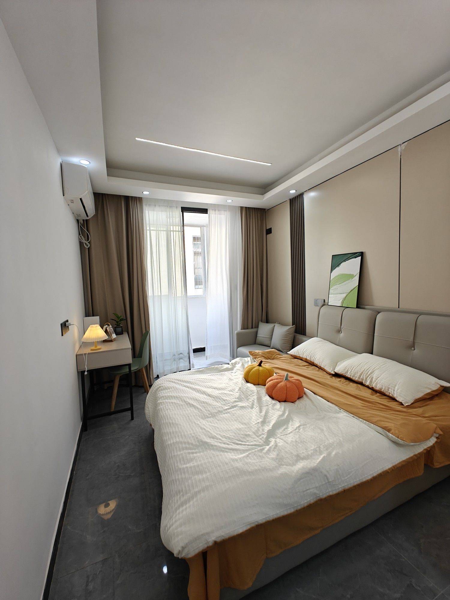 Nanjing-Qinhuai-Cozy Home,Clean&Comfy,No Gender Limit,Hustle & Bustle,“Friends”,Chilled,LGBTQ Friendly,Pet Friendly