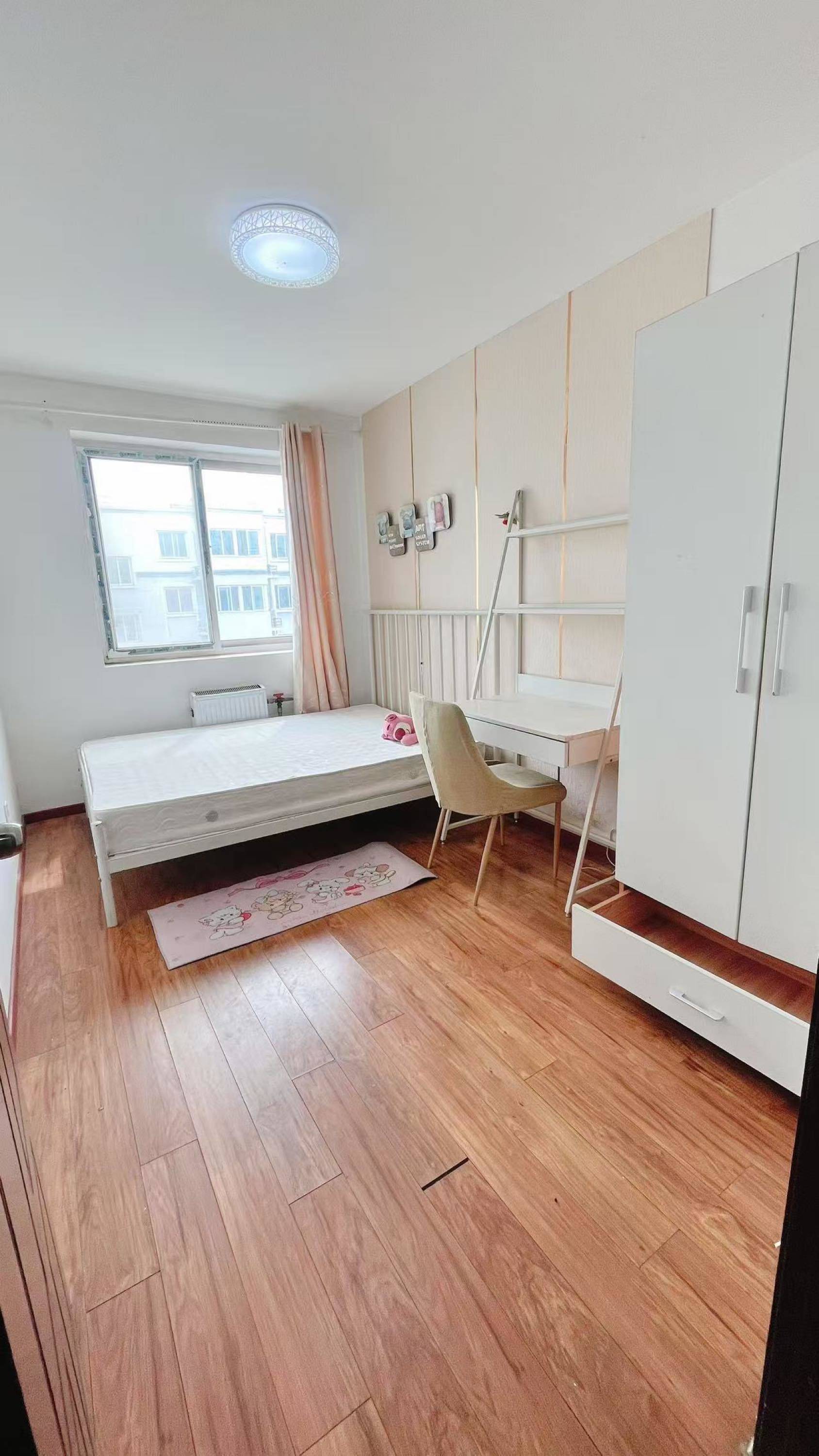 Beijing-Chaoyang-Cozy Home,Clean&Comfy,No Gender Limit,Hustle & Bustle,“Friends”,Chilled,LGBTQ Friendly,Pet Friendly