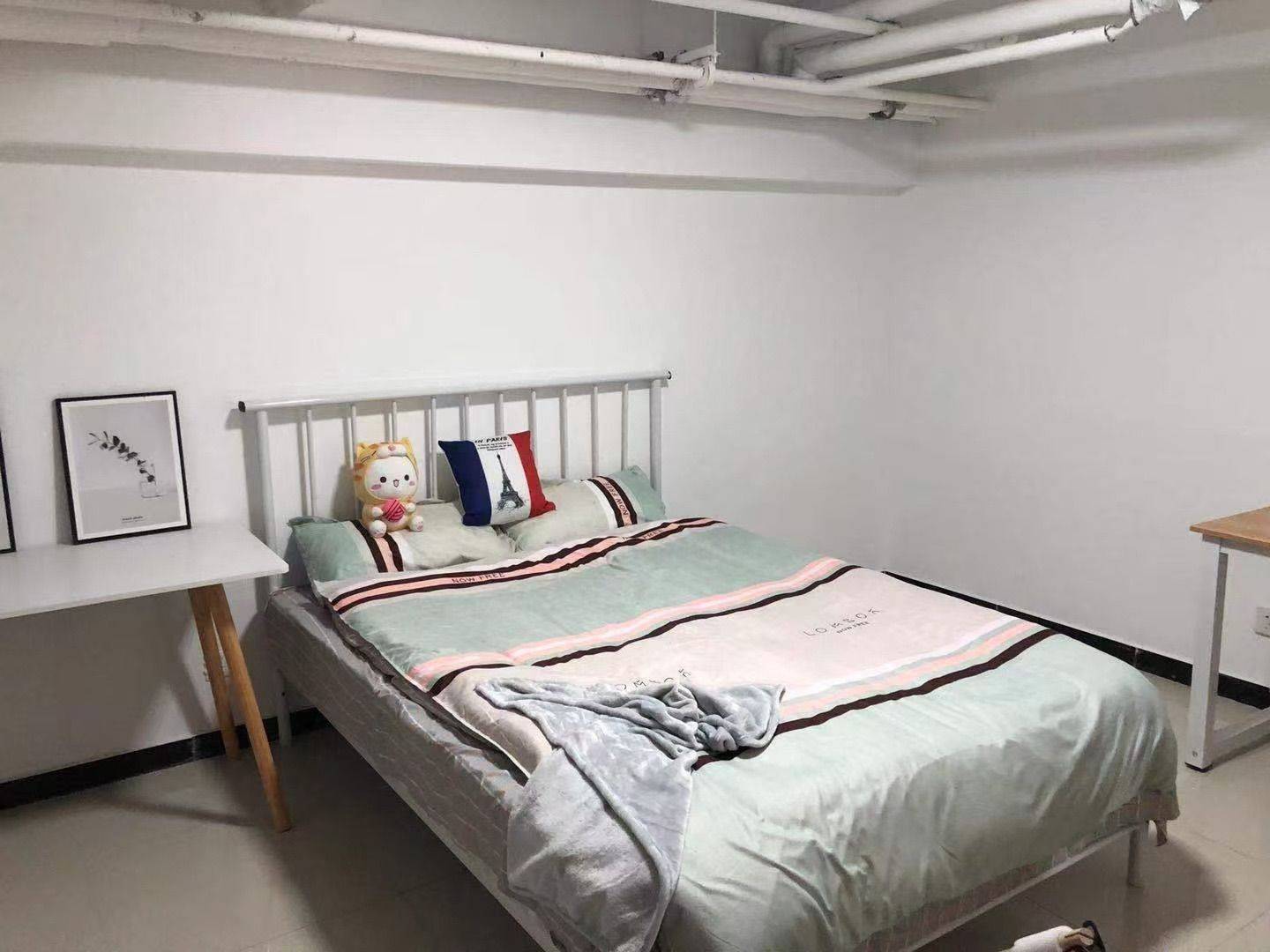 Beijing-Changping-Cozy Home,Clean&Comfy,No Gender Limit,Hustle & Bustle,“Friends”,Chilled