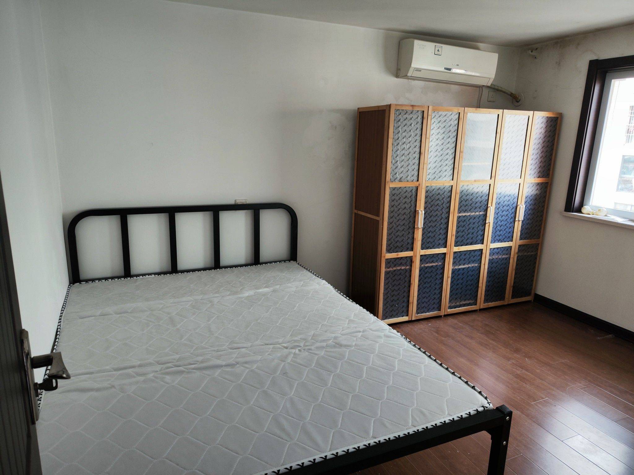 Nanjing-Jiangning-Cozy Home,Clean&Comfy,No Gender Limit,Hustle & Bustle,“Friends”,Chilled,Pet Friendly