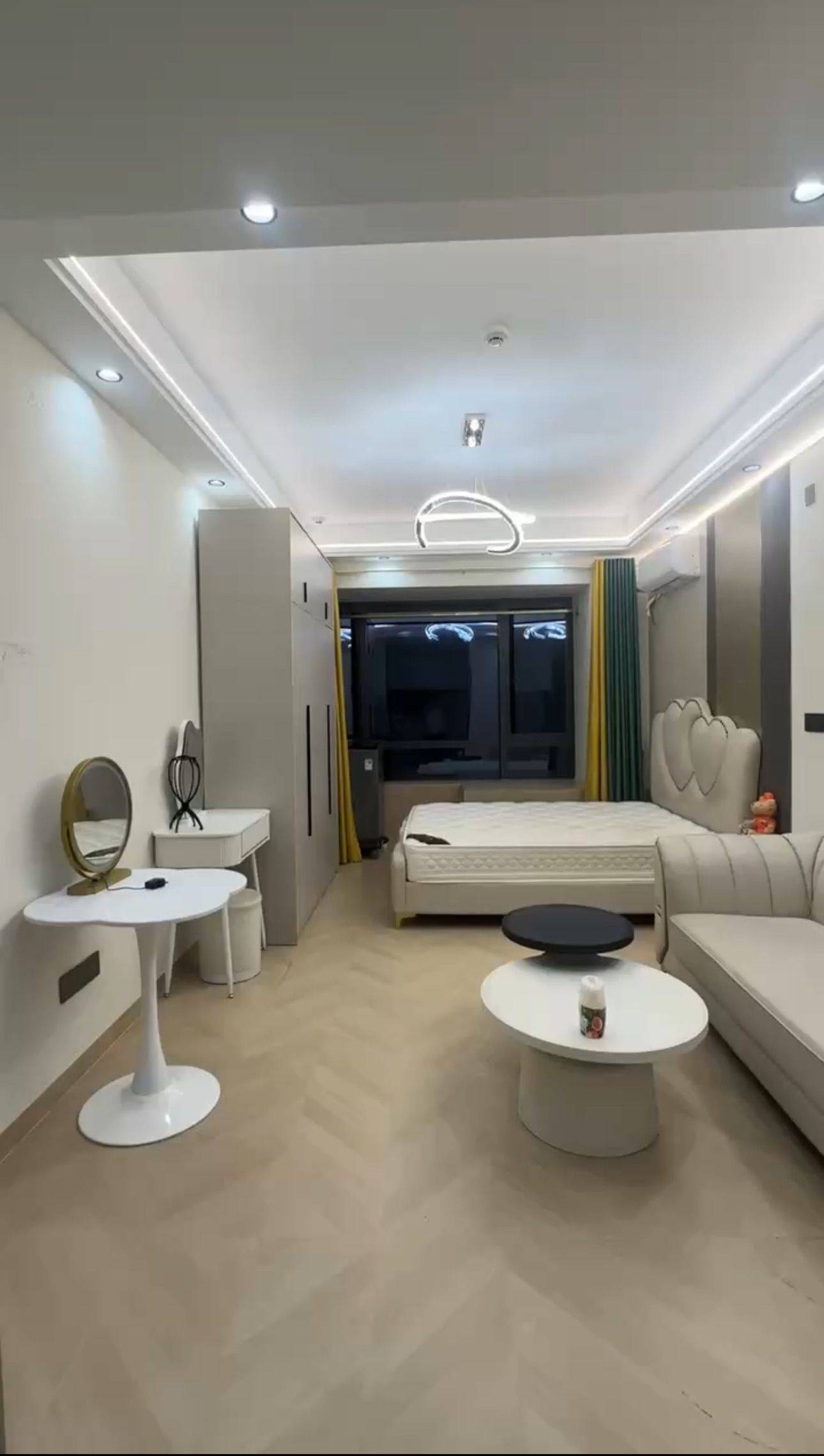 Xiamen-Huli-Cozy Home,Clean&Comfy,No Gender Limit,Hustle & Bustle,“Friends”,Chilled,LGBTQ Friendly,Pet Friendly