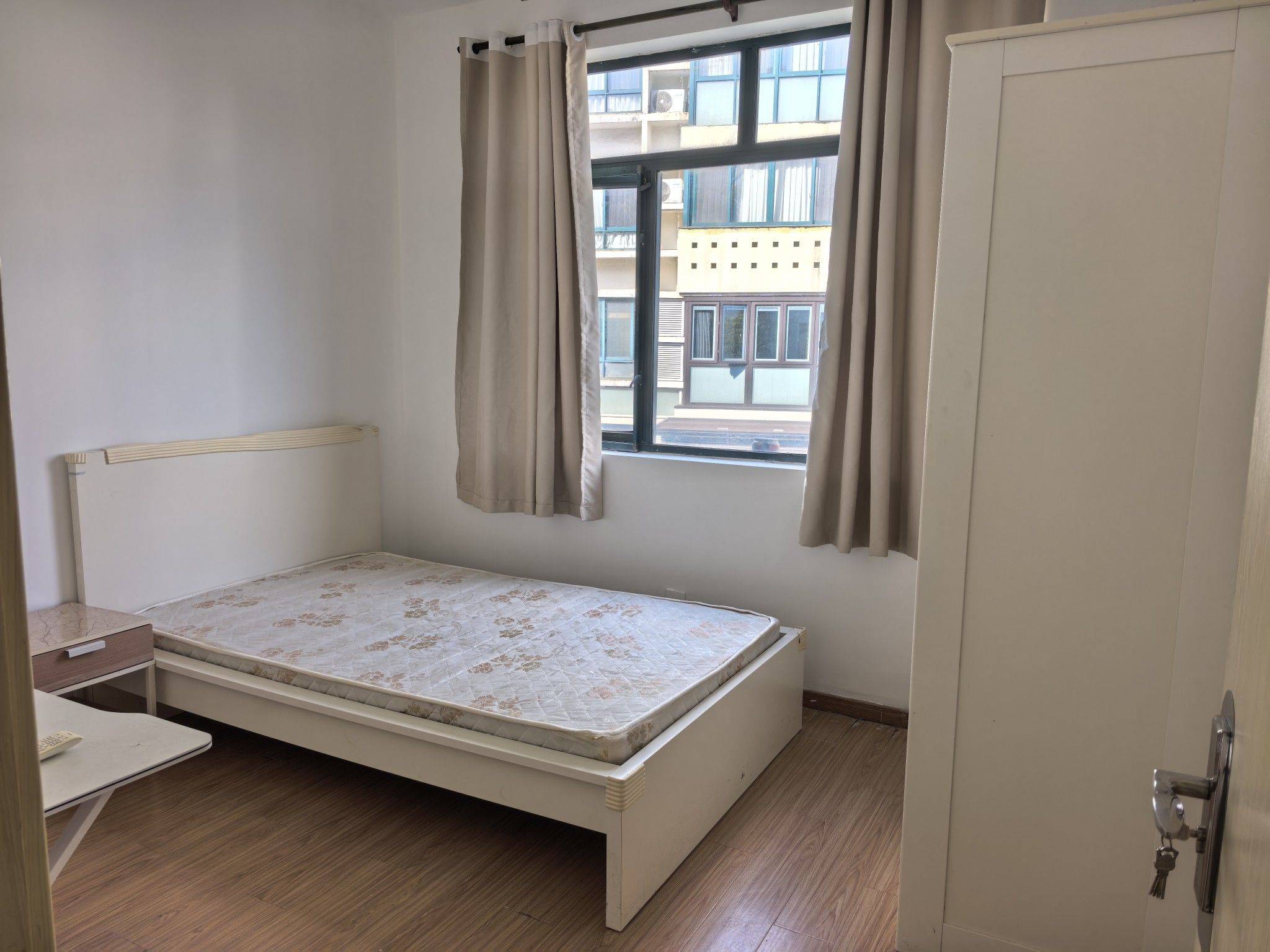 上海-浦東-乾淨治愈