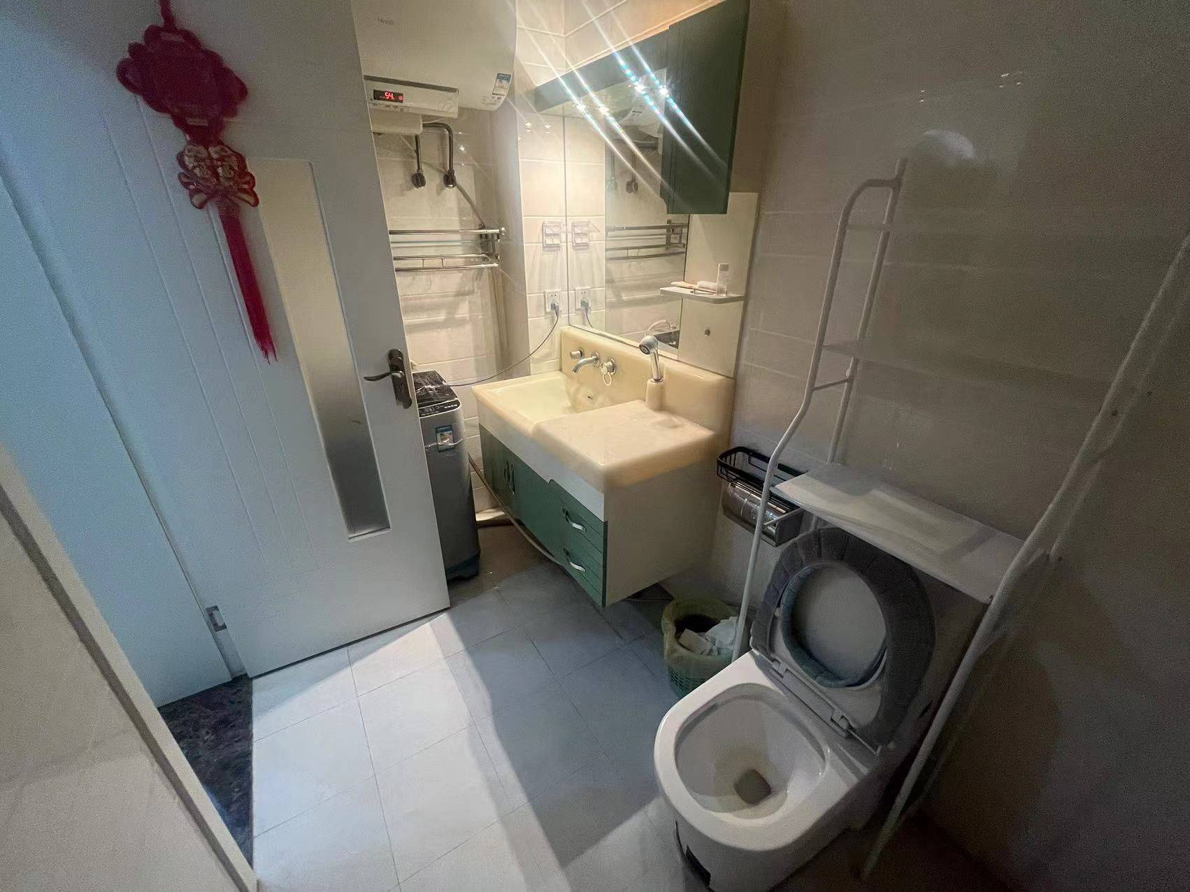 Xi'An-Lianhu-Cozy Home,Clean&Comfy,No Gender Limit,Hustle & Bustle,“Friends”,Chilled,LGBTQ Friendly,Pet Friendly