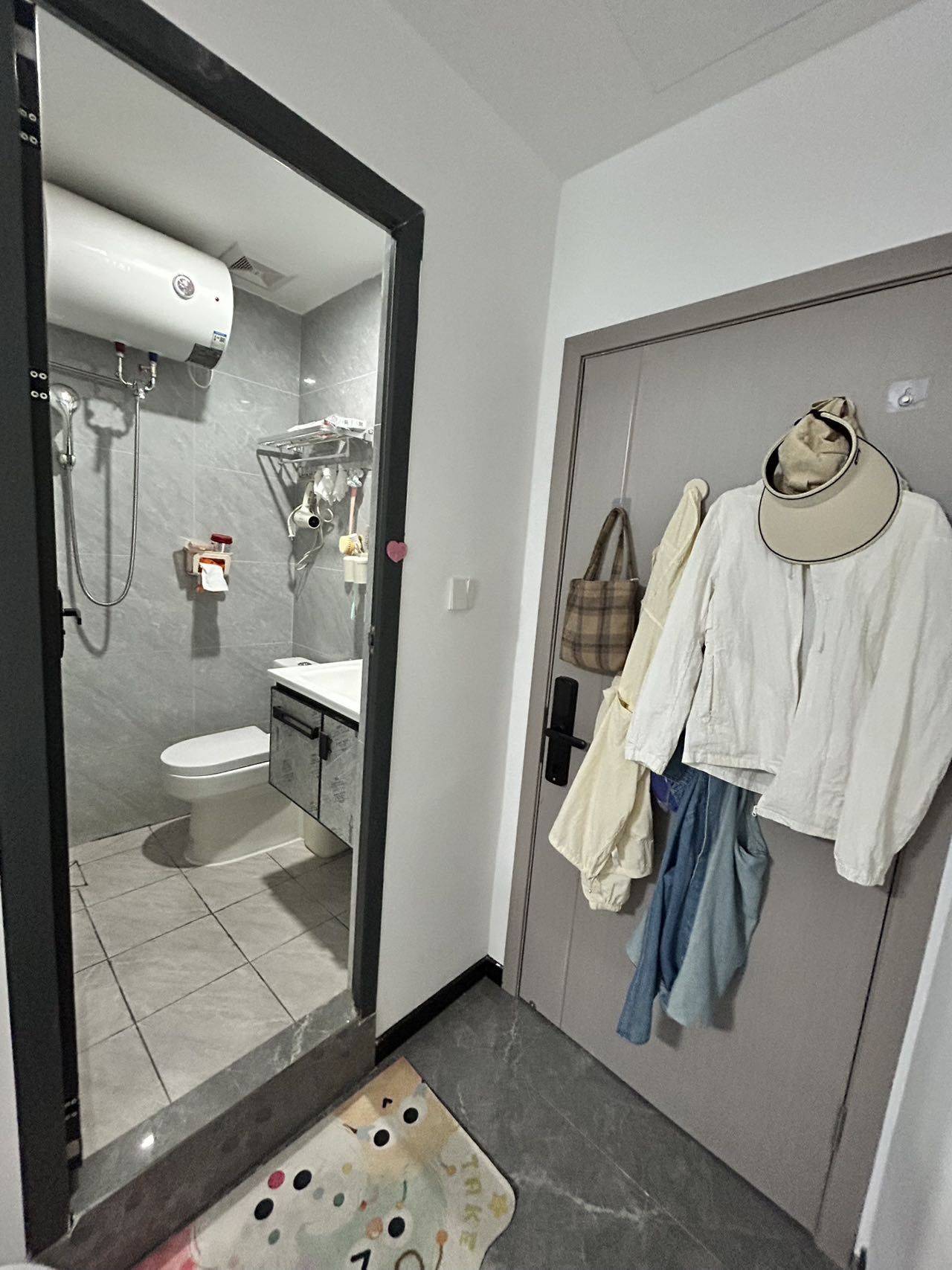 Shenzhen-Nanshan-Cozy Home,Clean&Comfy,No Gender Limit,Hustle & Bustle,“Friends”,Chilled,Pet Friendly