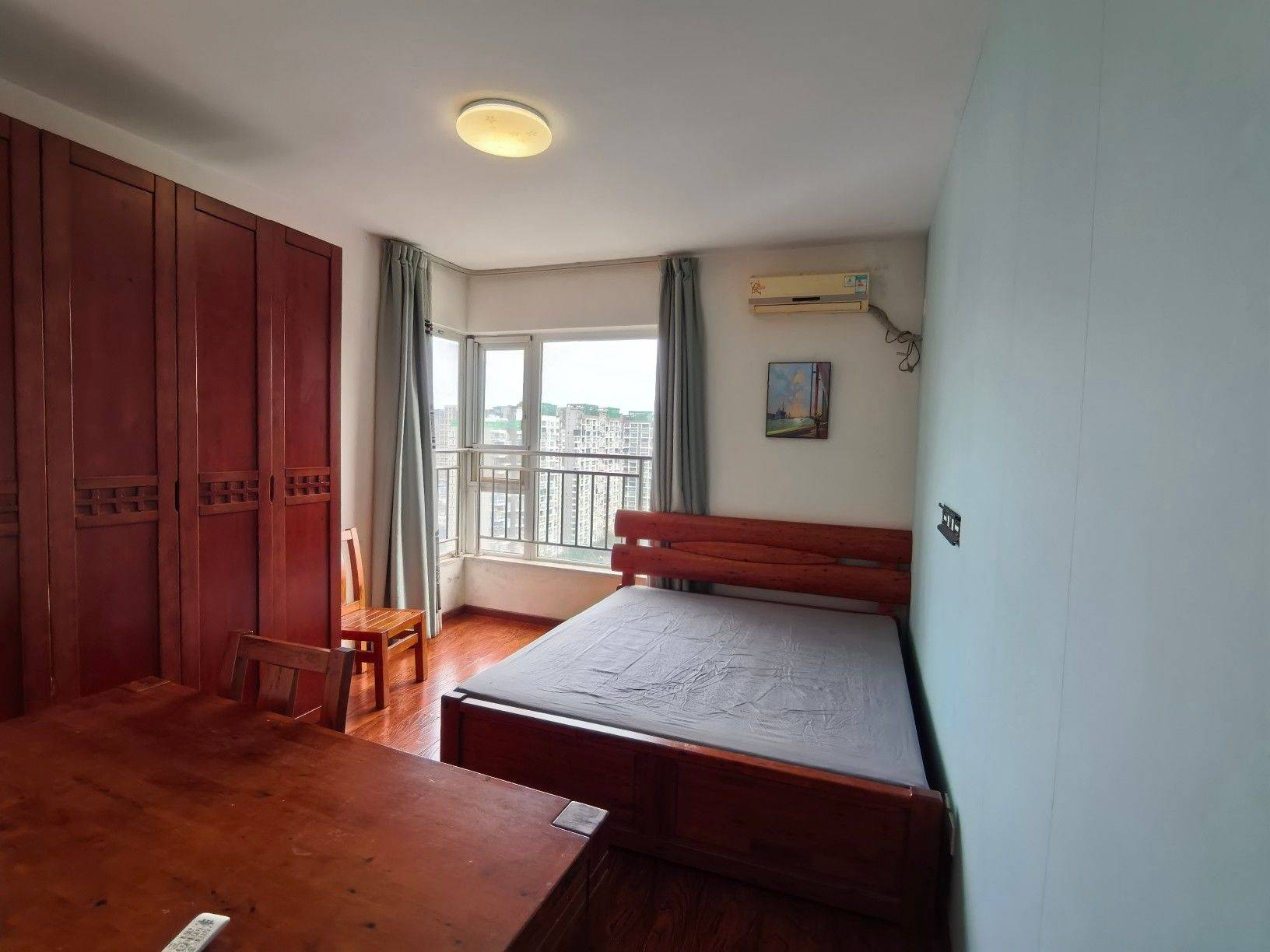 成都-高新區-溫馨小窩,乾淨治愈,不限性別,市井煙火氣,老友記,慢時光,LGBTQ友好,寵物友好