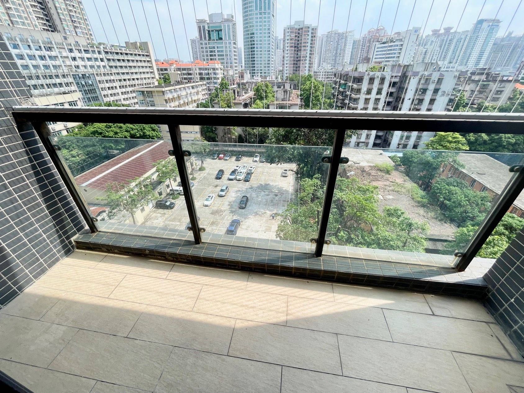 Guangzhou-Tianhe-Clean&Comfy