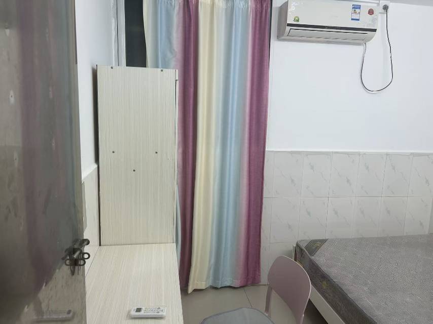 Guangzhou-Tianhe-Hustle & Bustle