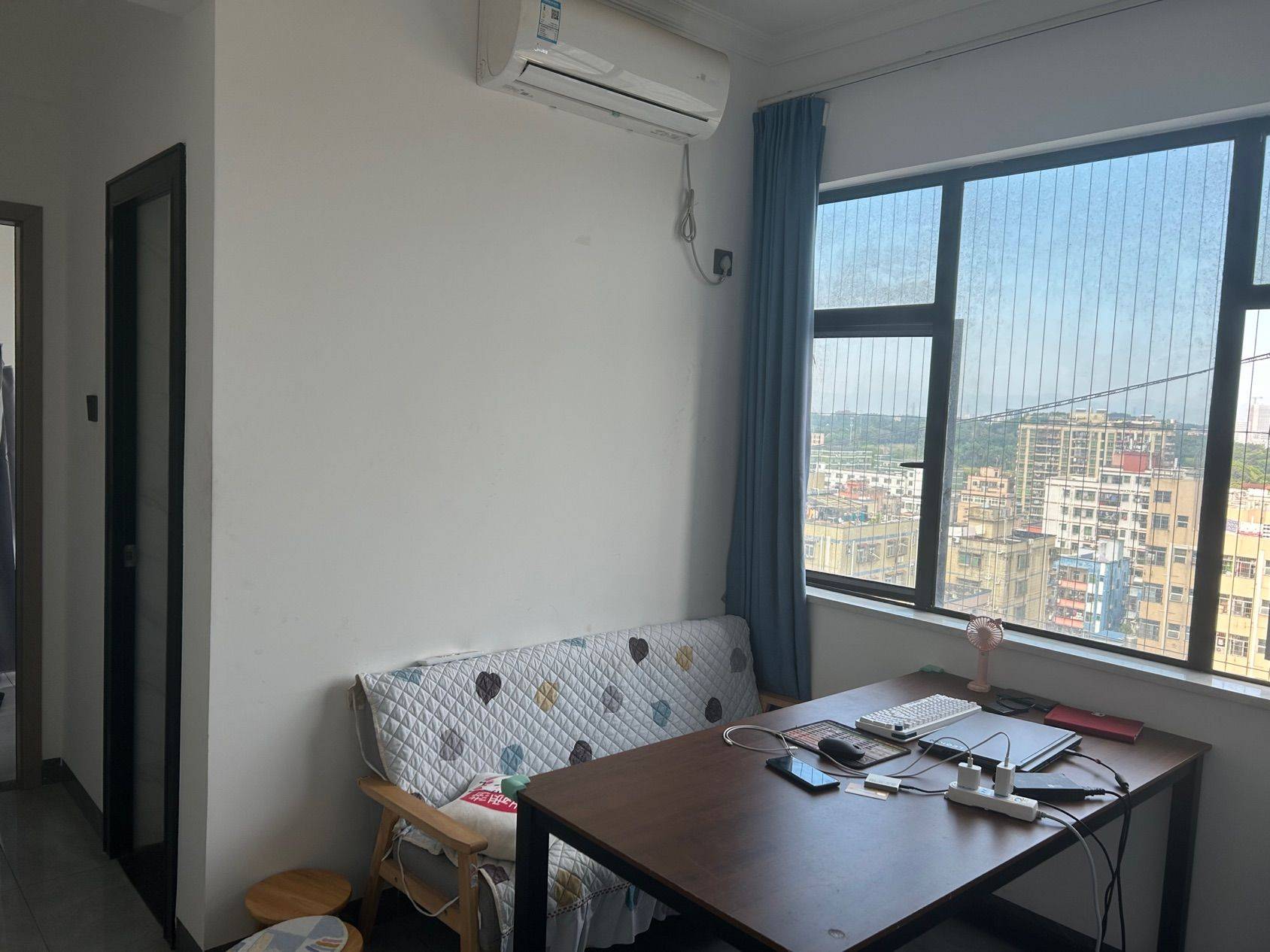Shenzhen-Longhua-No Gender Limit,Pet Friendly