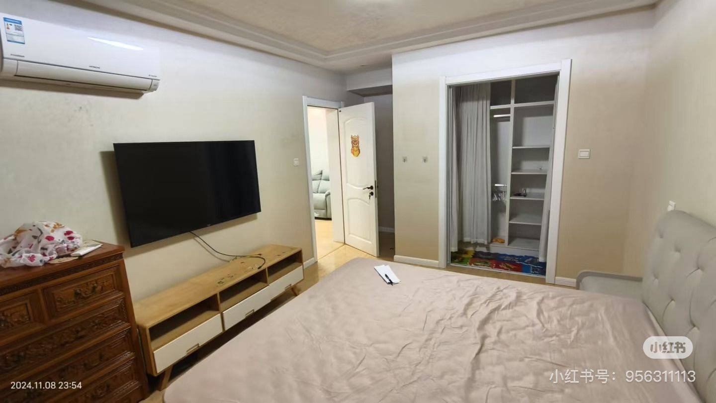 Shanghai-Pudong-Cozy Home,Clean&Comfy,No Gender Limit,Hustle & Bustle,“Friends”,Chilled,LGBTQ Friendly,Pet Friendly