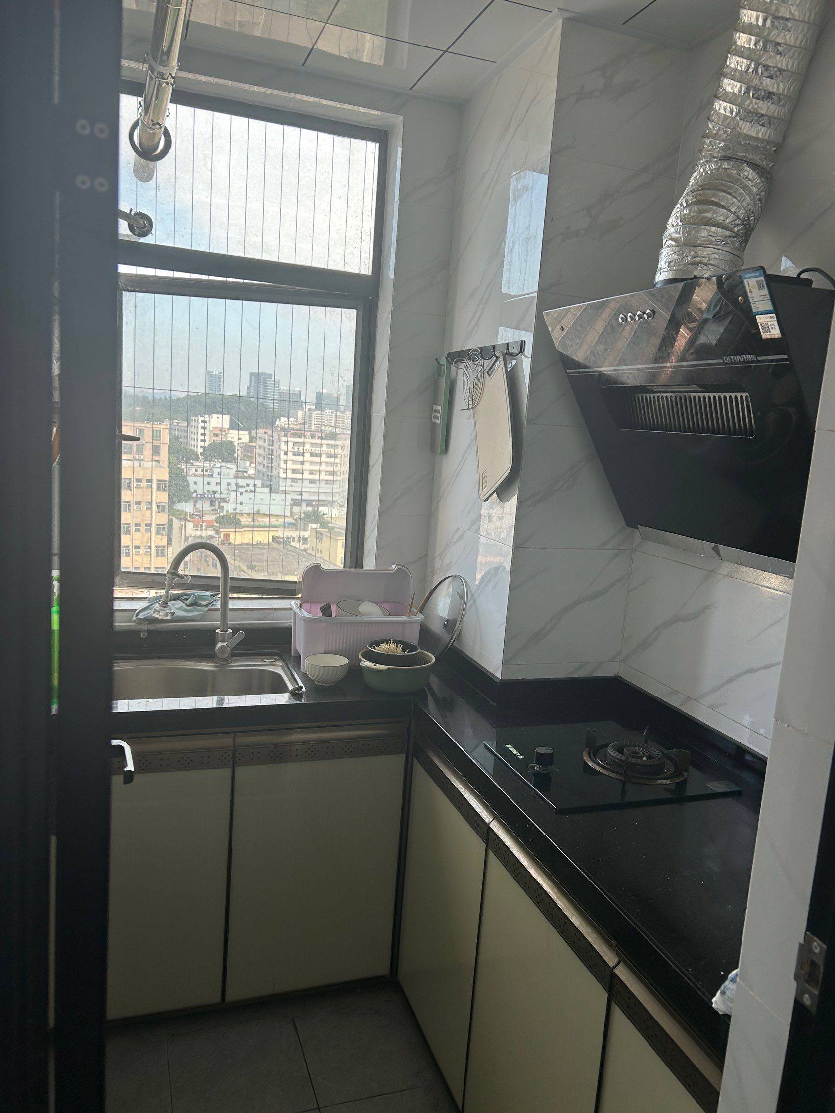 Shenzhen-Longhua-No Gender Limit,Pet Friendly