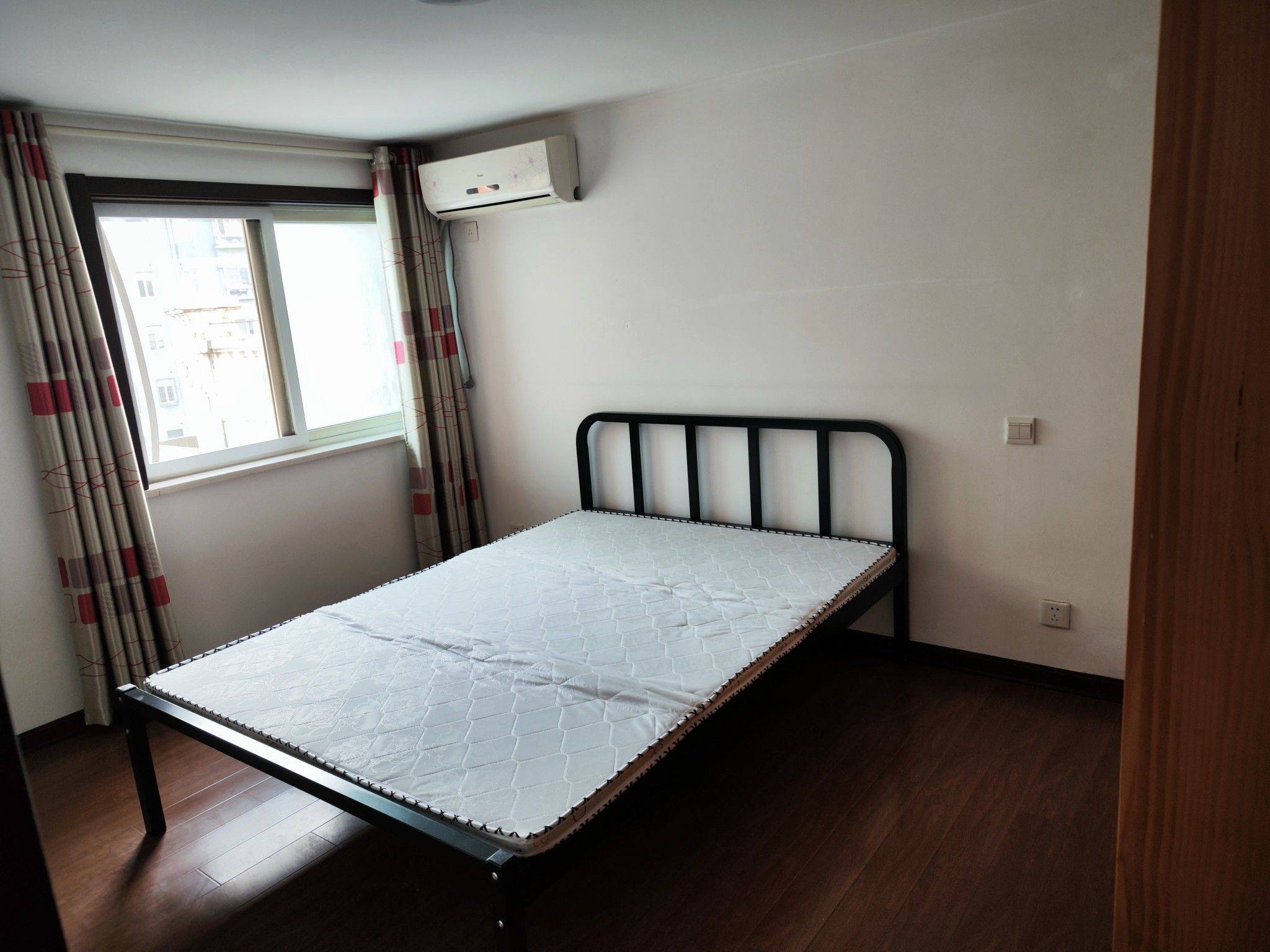 Nanjing-Jiangning-Cozy Home,Clean&Comfy,No Gender Limit,Hustle & Bustle,“Friends”,Chilled,Pet Friendly
