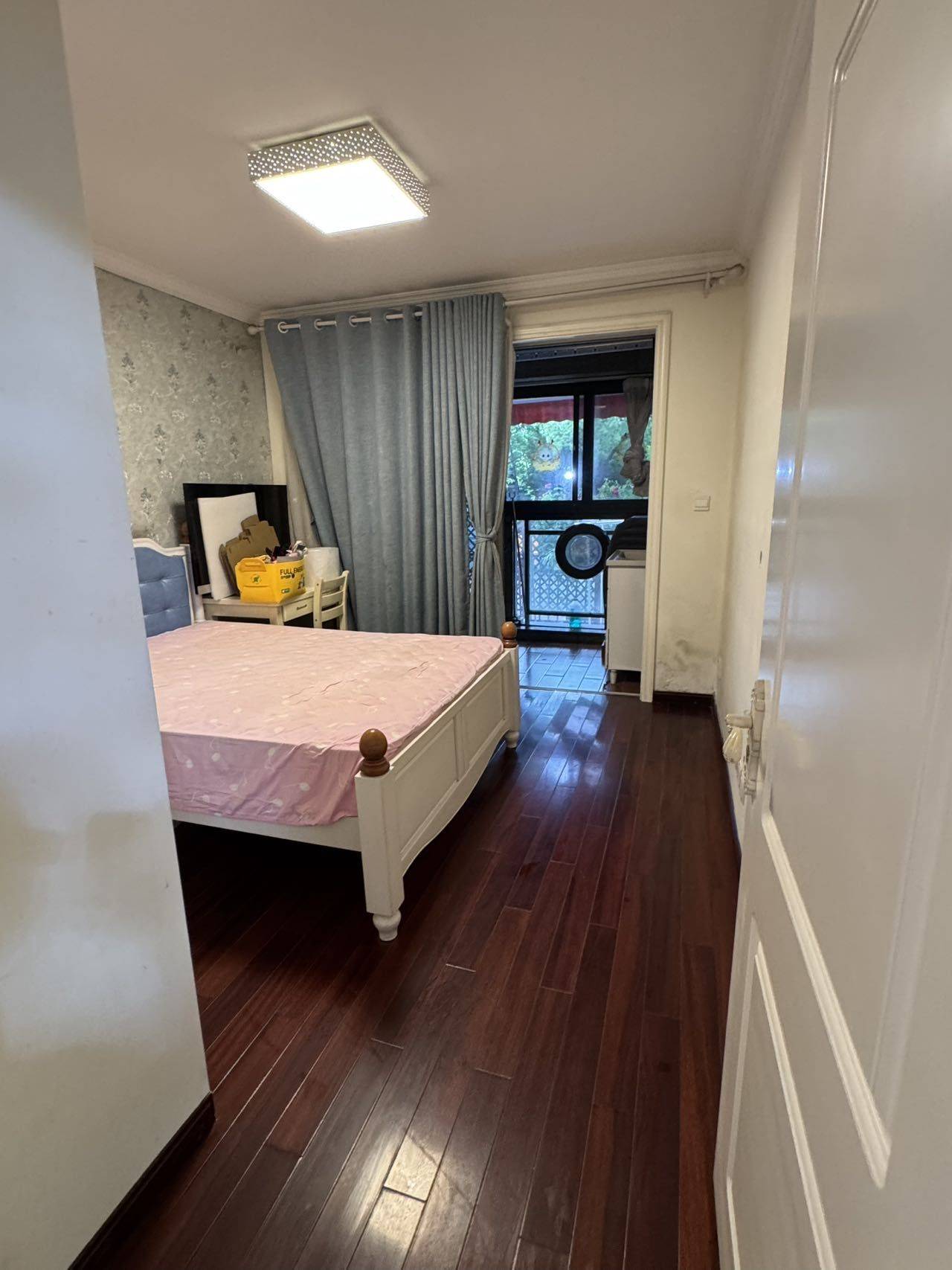 Shanghai-Pudong-Clean&Comfy,Chilled