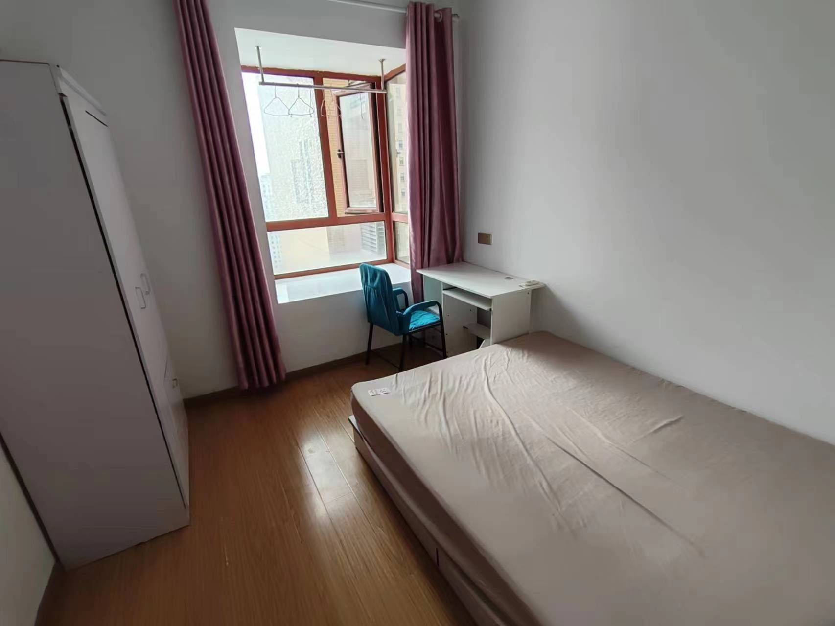 武汉-洪山-1RMB/晚,毕业季,地铁口,开学季,宠物友好,LGBTQ友好,温馨小窝,干净治愈,不限性别,市井烟火气,老友记,慢时光