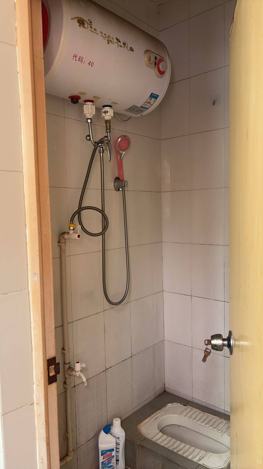 Shenzhen-BaoAn-35RMB/Night,Cozy Home,Clean&Comfy,No Gender Limit,Hustle & Bustle