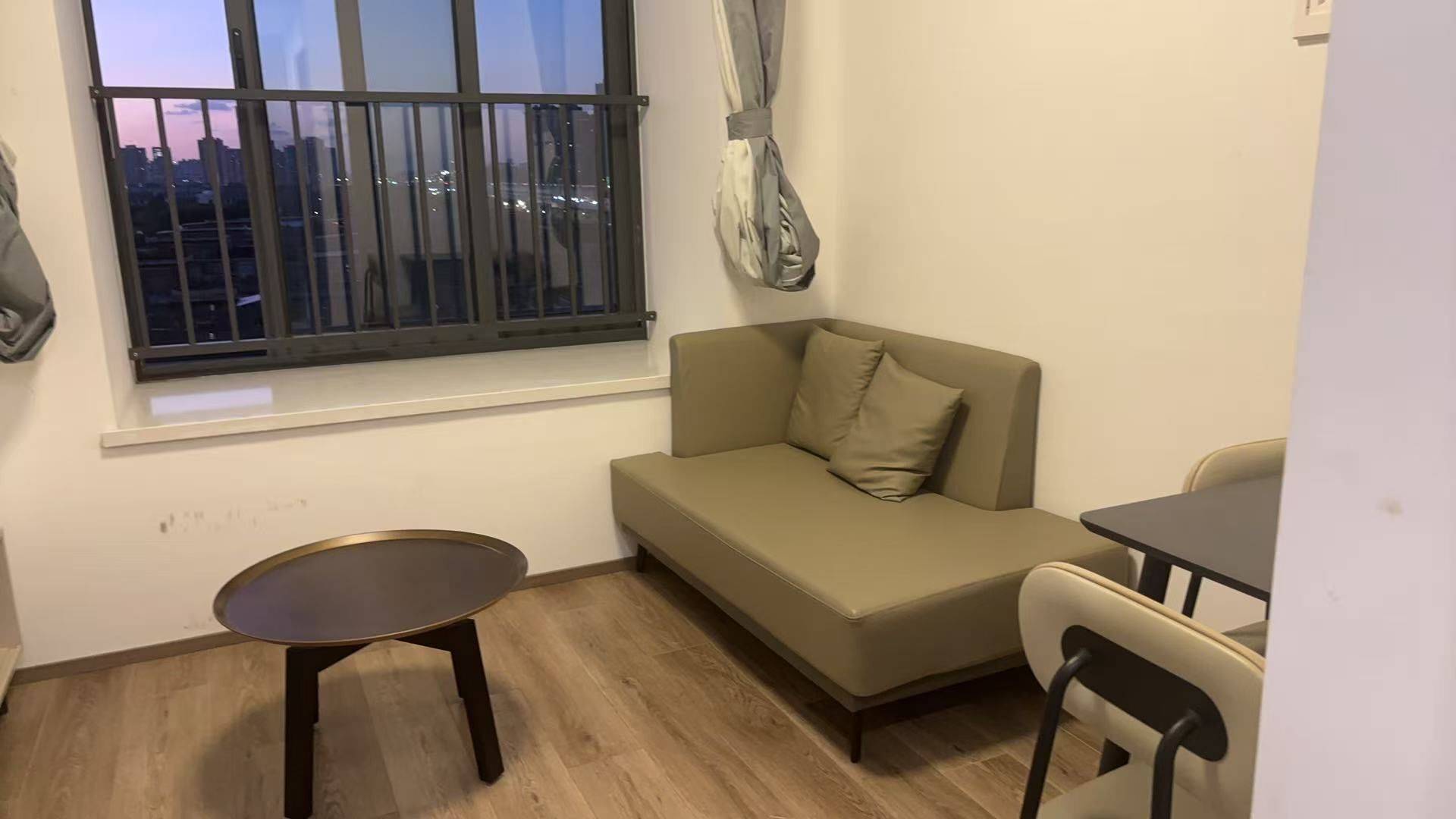 Shanghai-Pudong-Cozy Home,Clean&Comfy,No Gender Limit