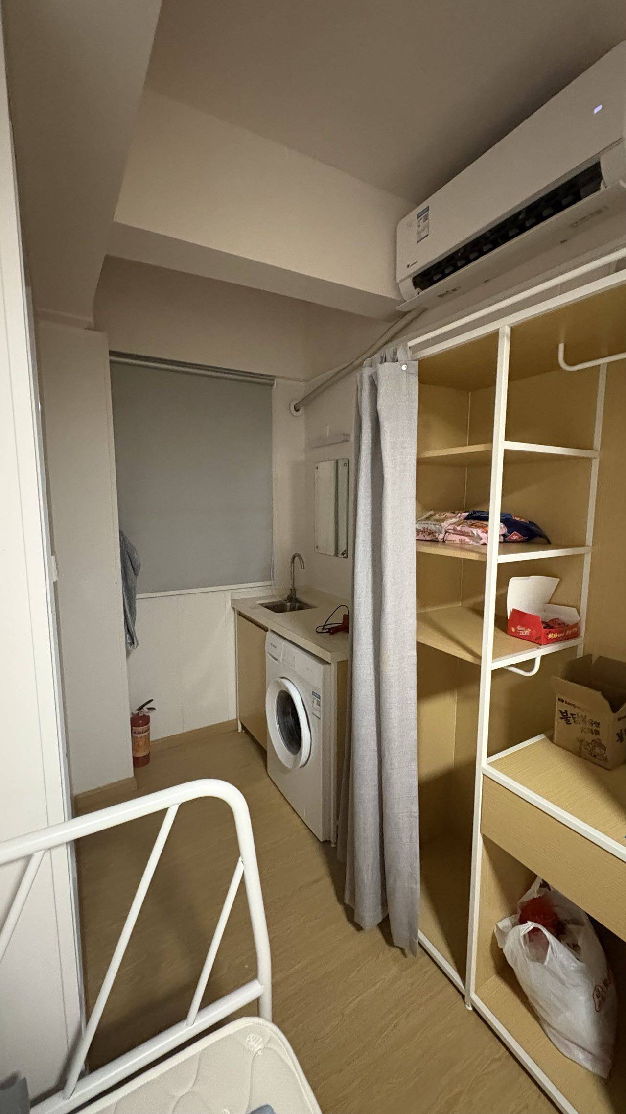 Shenzhen-BaoAn-Cozy Home,Clean&Comfy,No Gender Limit,Hustle & Bustle